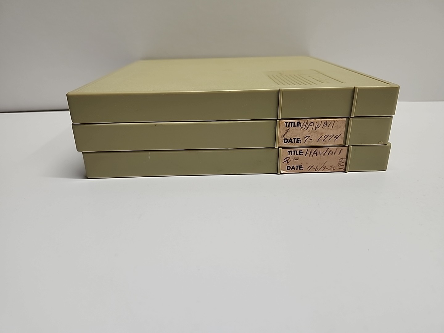 Reel To Reel Movies And Cases Hawaii X2 & 1 Unknown 5 Cases 2 Empty Reels 8mm