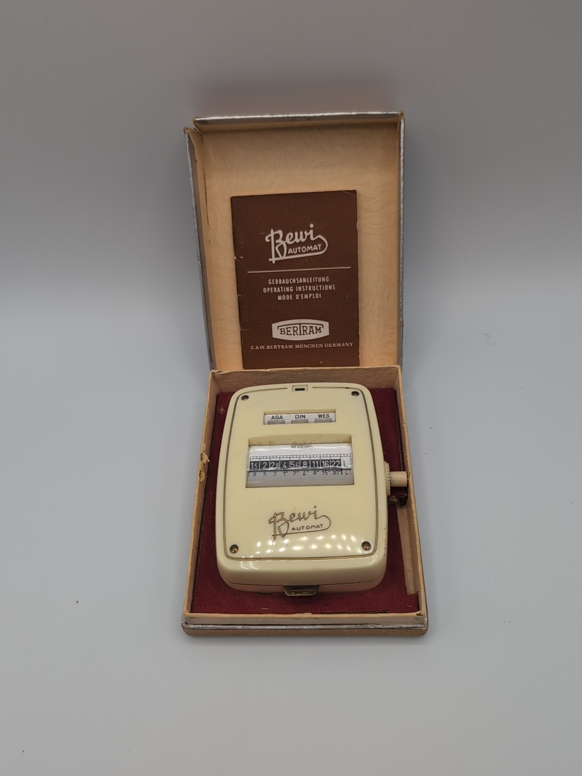 Vintage Bewi Automat Light Meter w/ Bertram Box & Manual EUC
