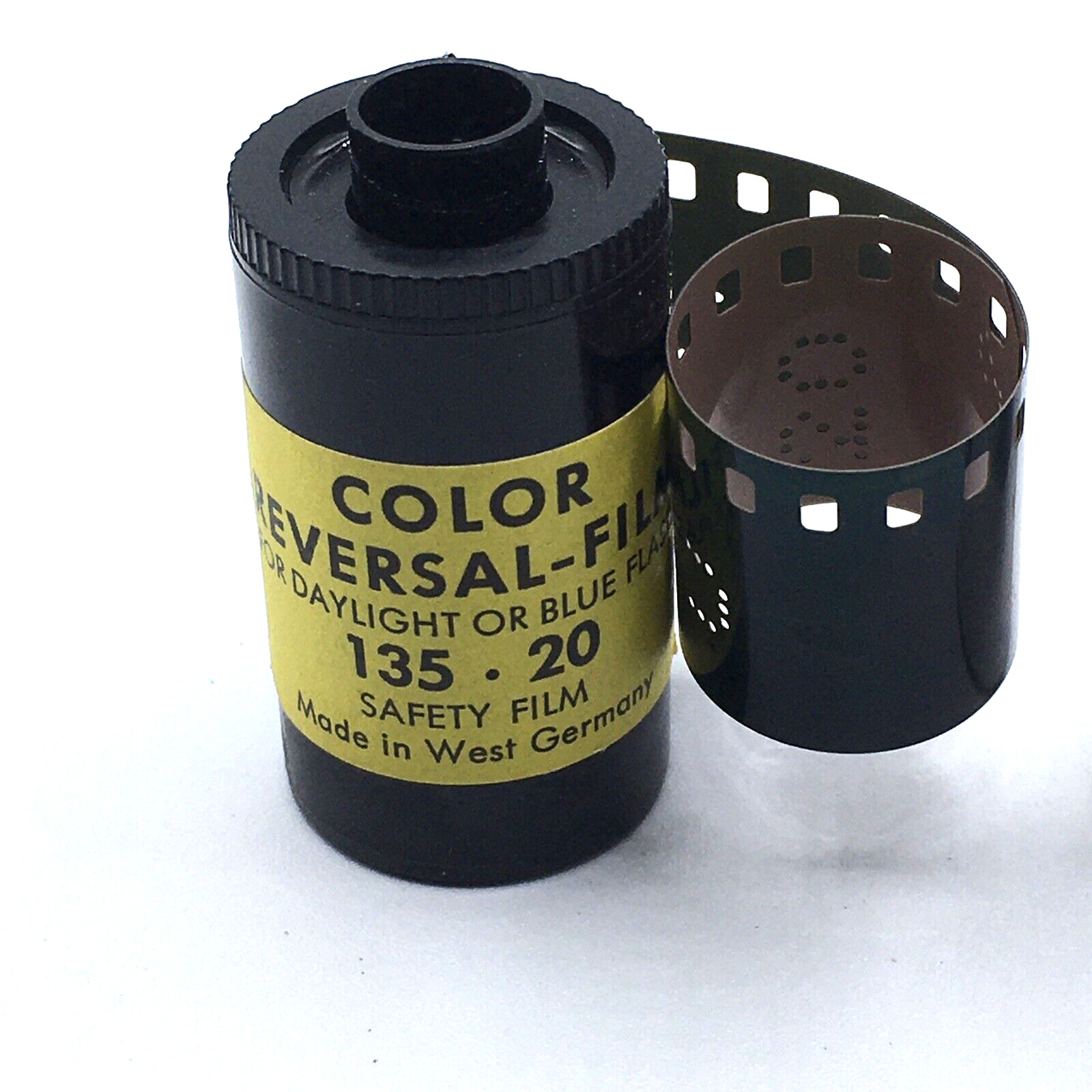 Vtg 35 mm Color Reversal 20 Exposure Film In Aluminum Canister W Germany Expired