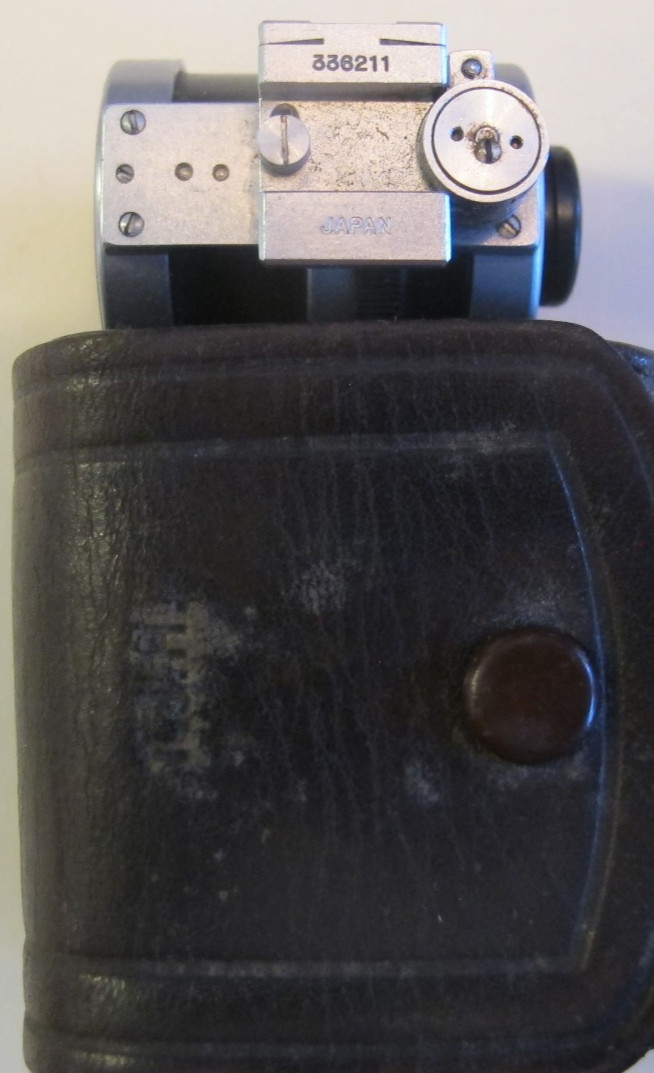 NIPPON KOGAKU 3.5 – 135MM FINDER JAPAN #336211 Leather Case