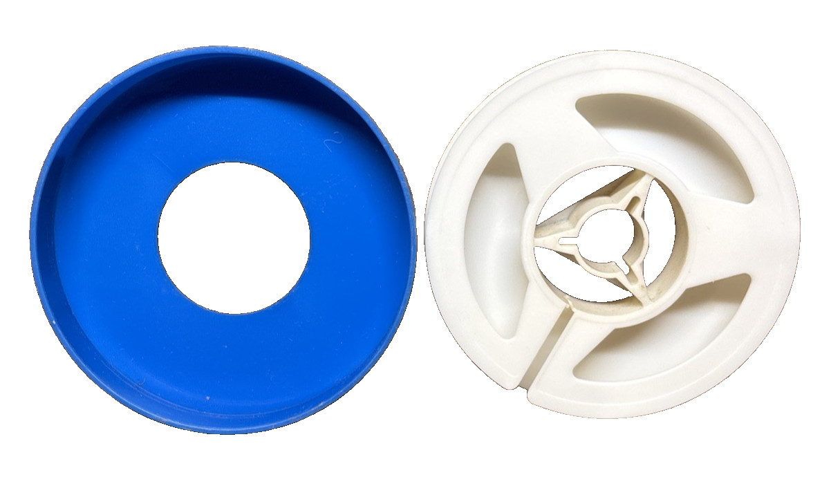 super 8 50 ft empty reel with storge cover plactic movie film reel s8mm 50” x2