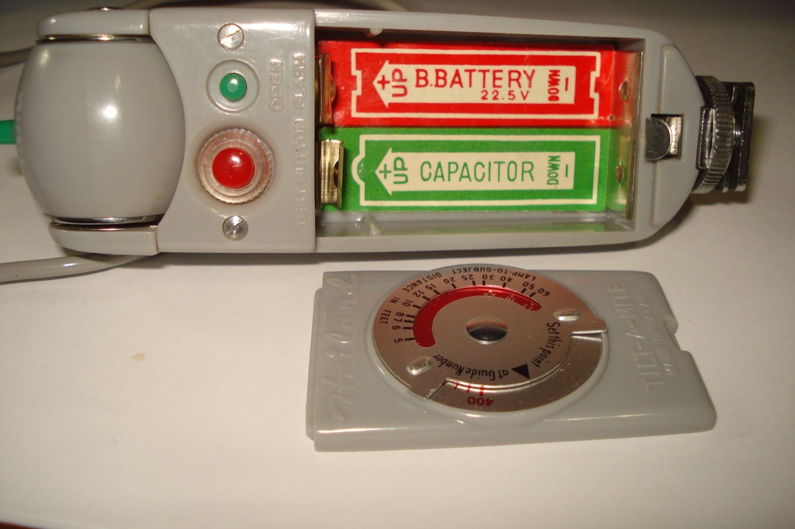 Vintage TILT-A-MITE Camera Flash Unit Collapsible Fan Japan Heiland