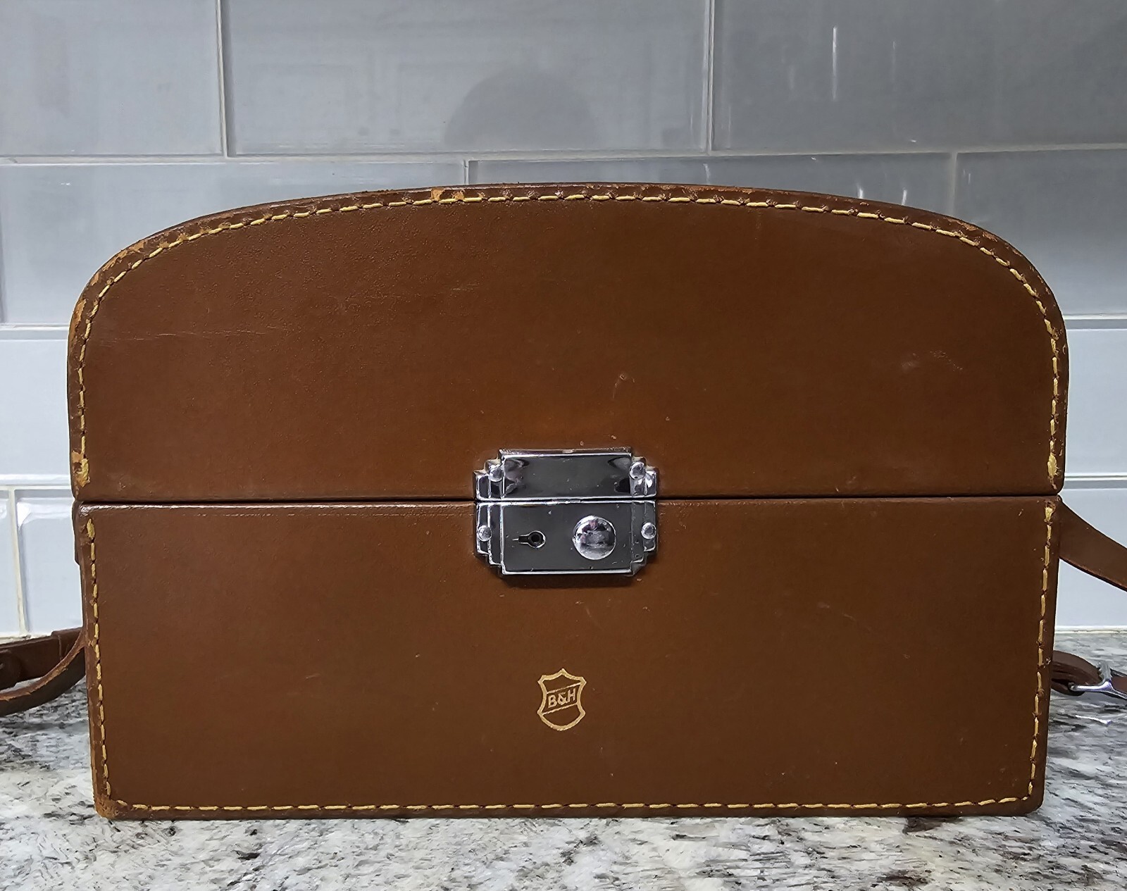 Vintage Brown Leather Camera Case ▪︎ Orig. for Bell & Howell 8mm ▪︎ Includes Key