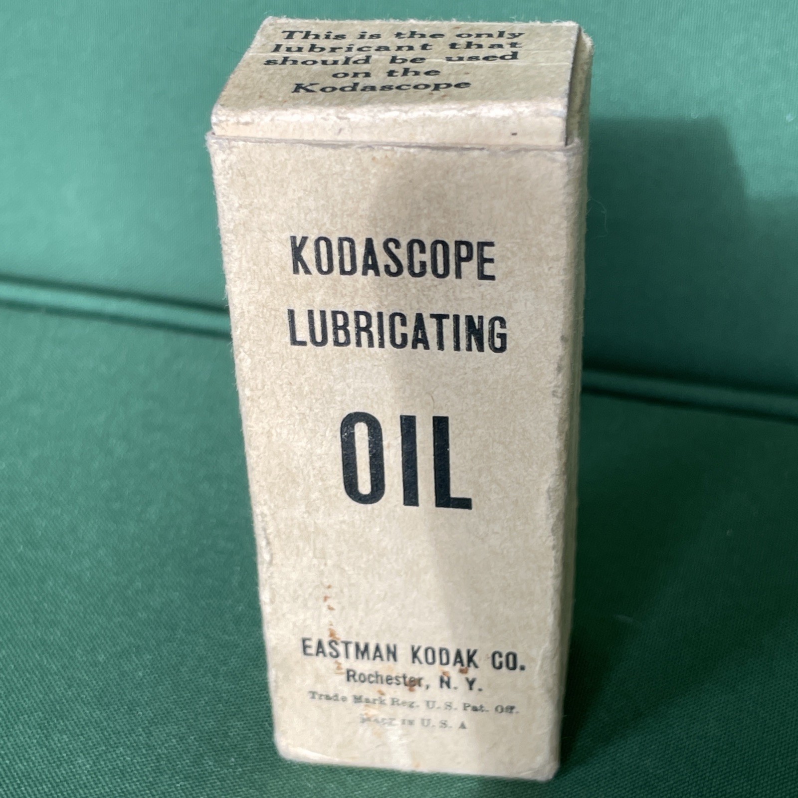 Vintage Kodascope Lubricating Oil Bottle Original Box
