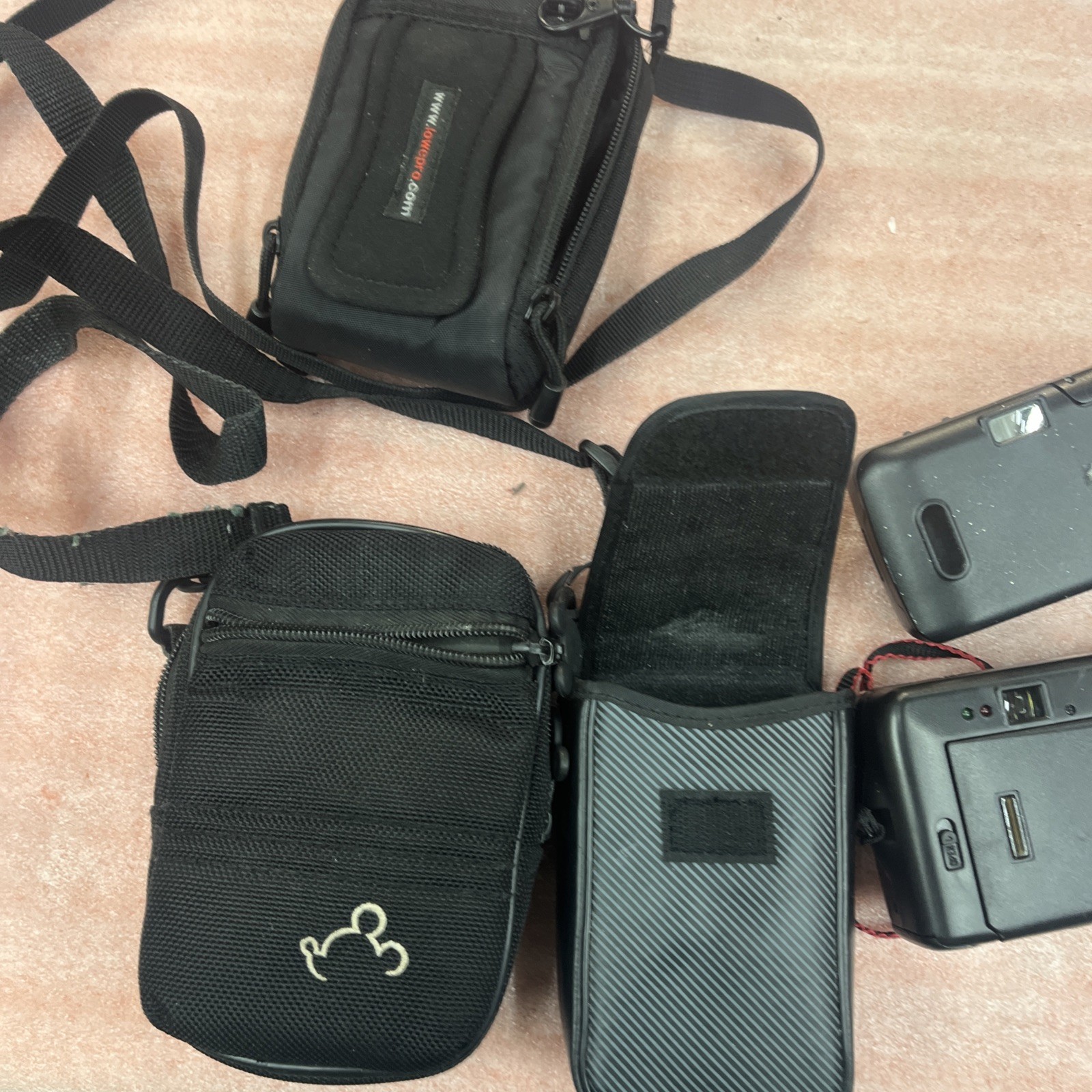 Vintage Camera Lot Of 3 For Parts With 3 Unmatched Cases