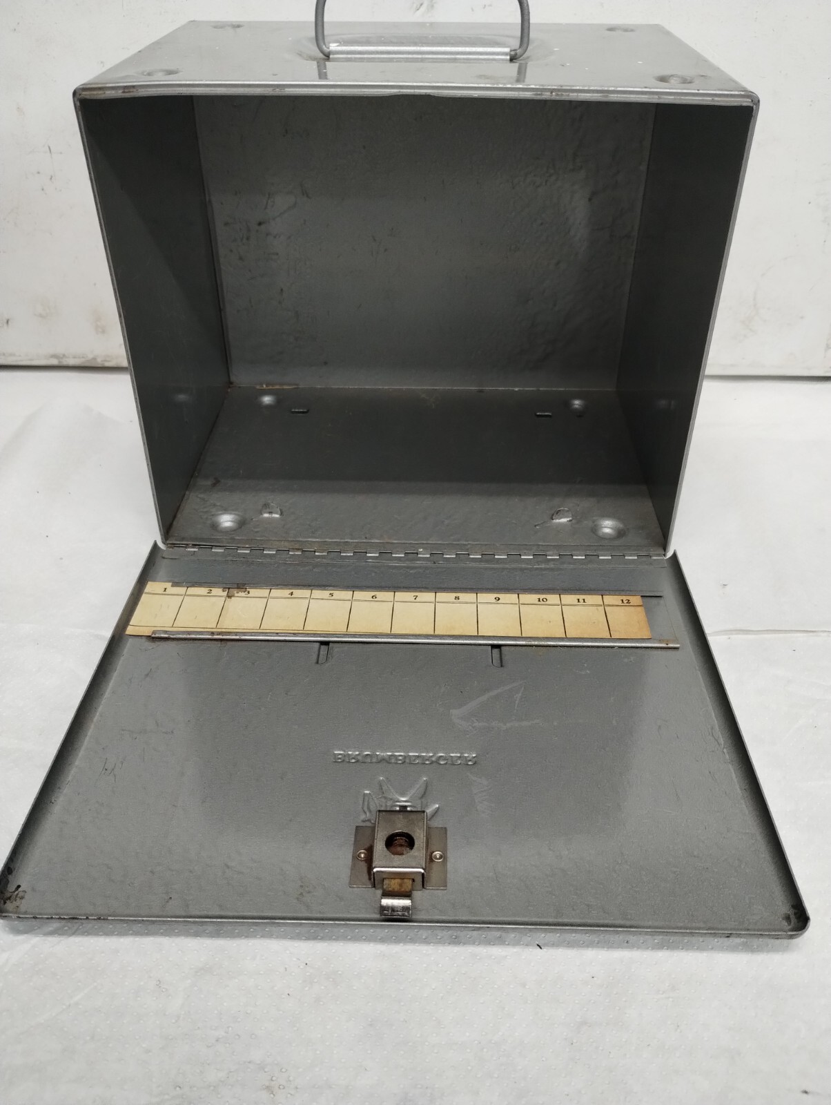 Brumberger 8mm Movie Film Reel Can Metal Storage Box Empty Vintage