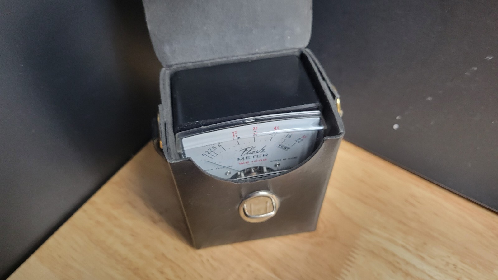 Wein WP1000 Flash Meter Excellent Condition Vintage Photo Accessory with case