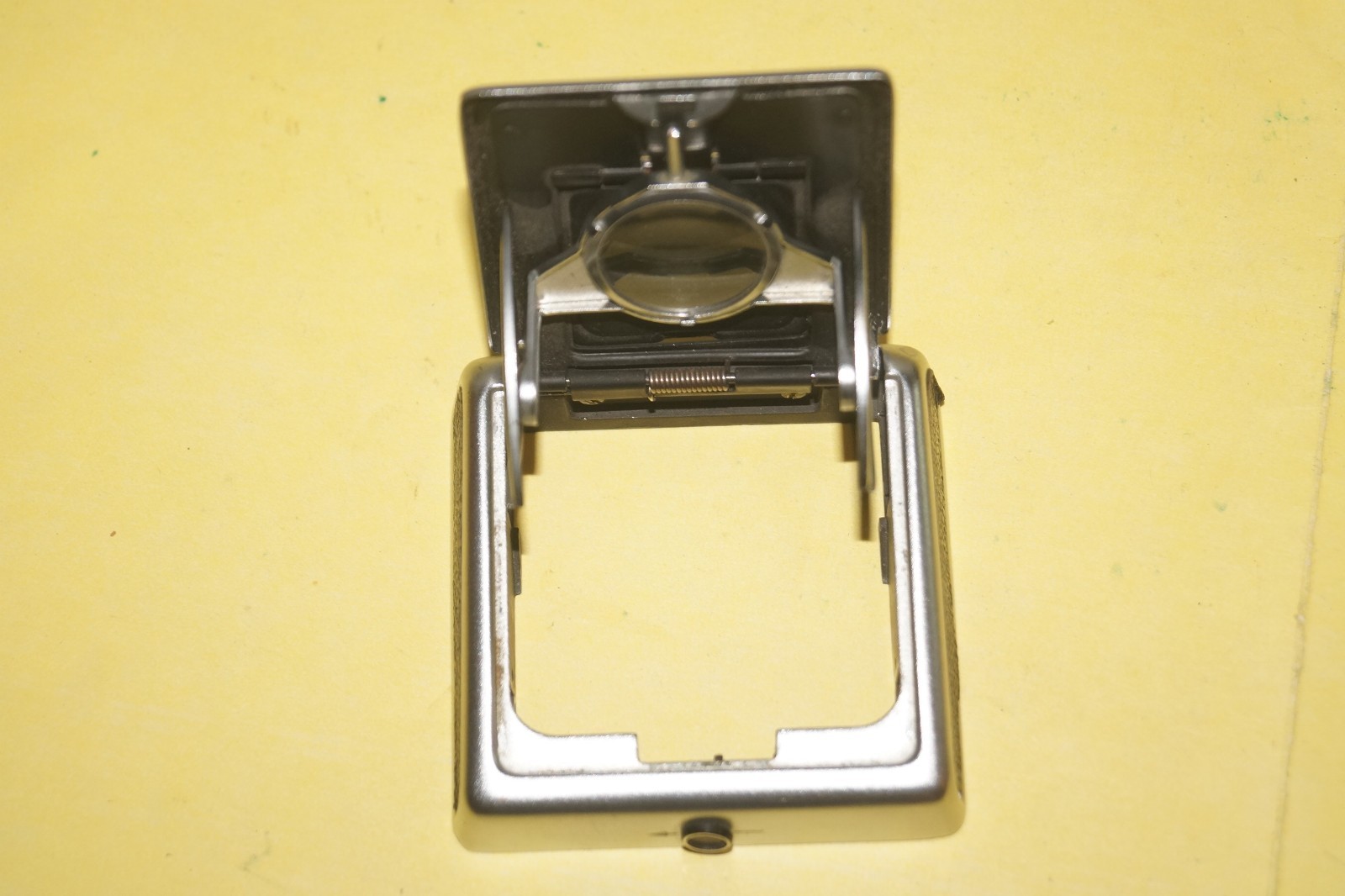 PENTACON 6 Waist Level Finder