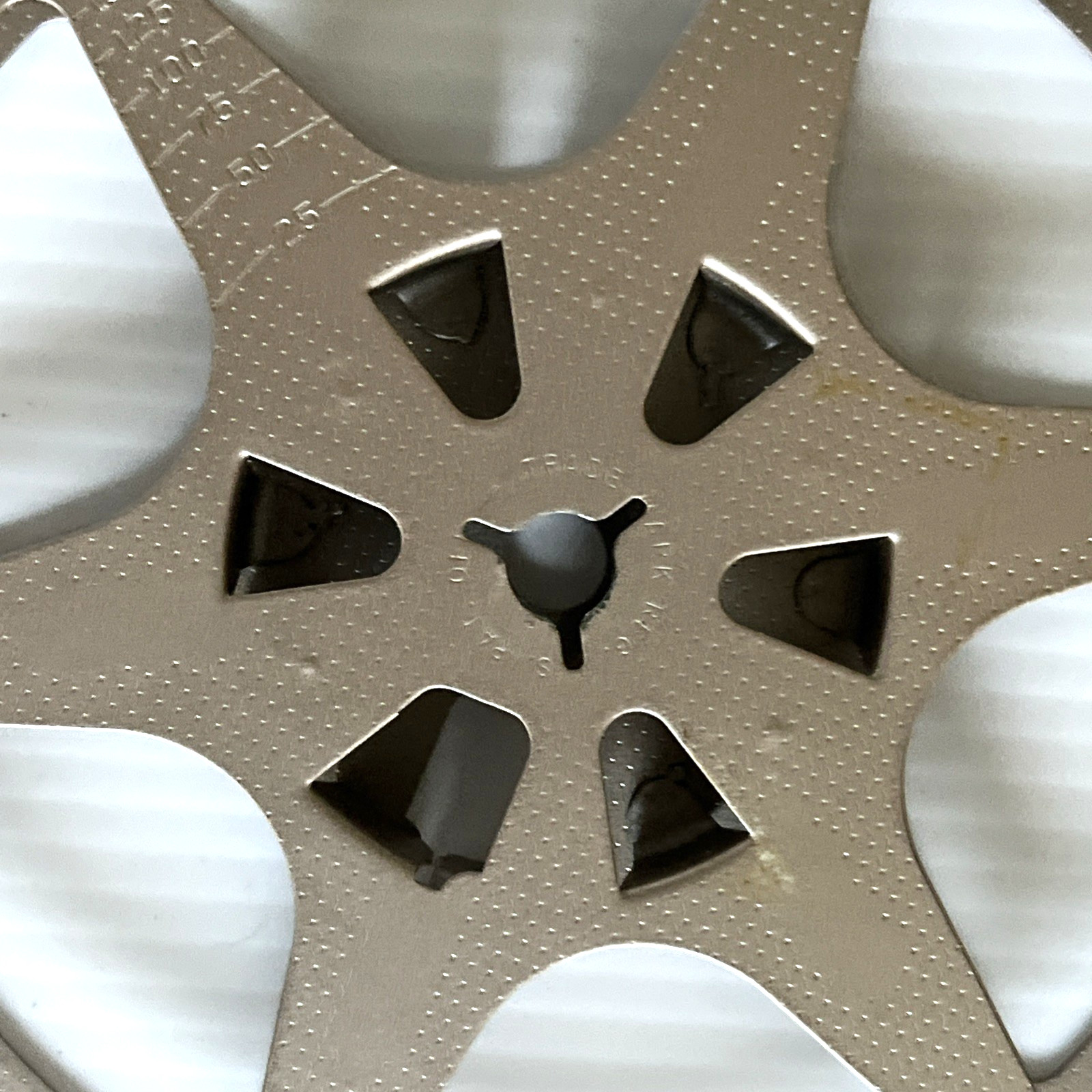 VTG Eastman Kodak Metal 8mm Film Movie Reel 200 Feet Made In USA Rochester NY