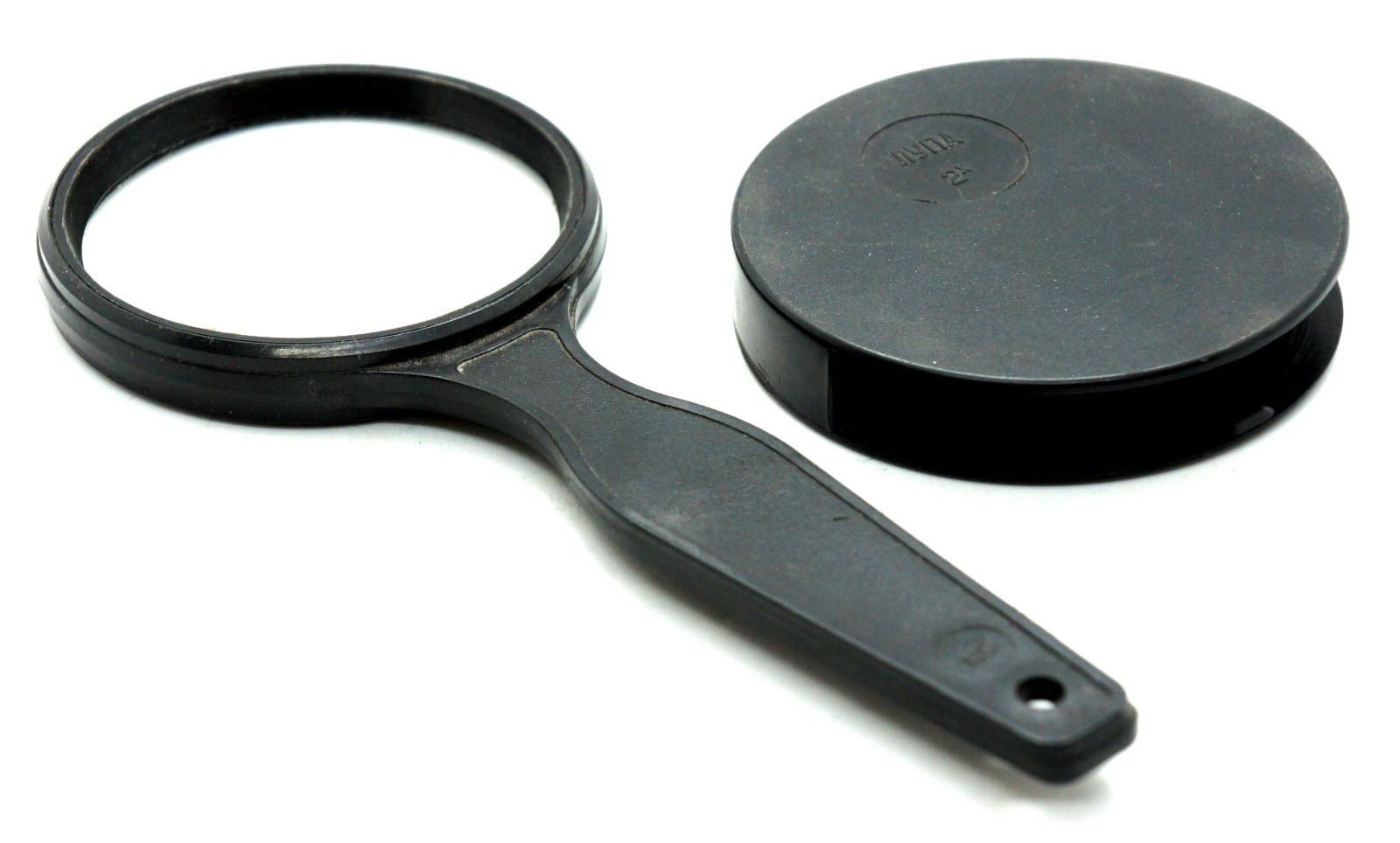 USSR Loupe 2X Big Magnifying Folding Glass IN A PROTECTIVE CASE