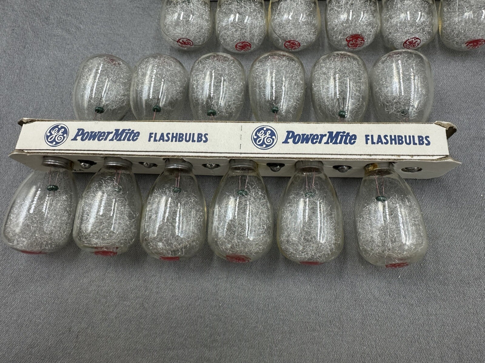 Vintage 2 Boxes Of 12 General Electric Clear M2 Camera Flashbulbs GE Made In USA