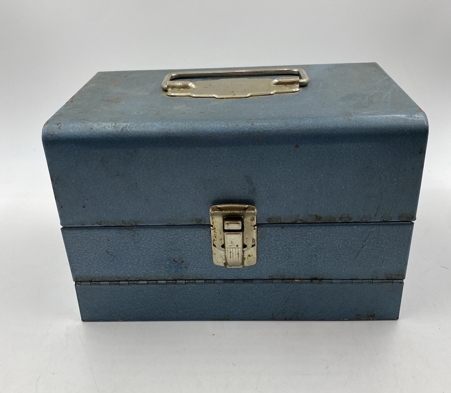 Vintage Steel Metal Logan de Luxe Movie Video Reel Chest Holder 12 Canisters 8mm