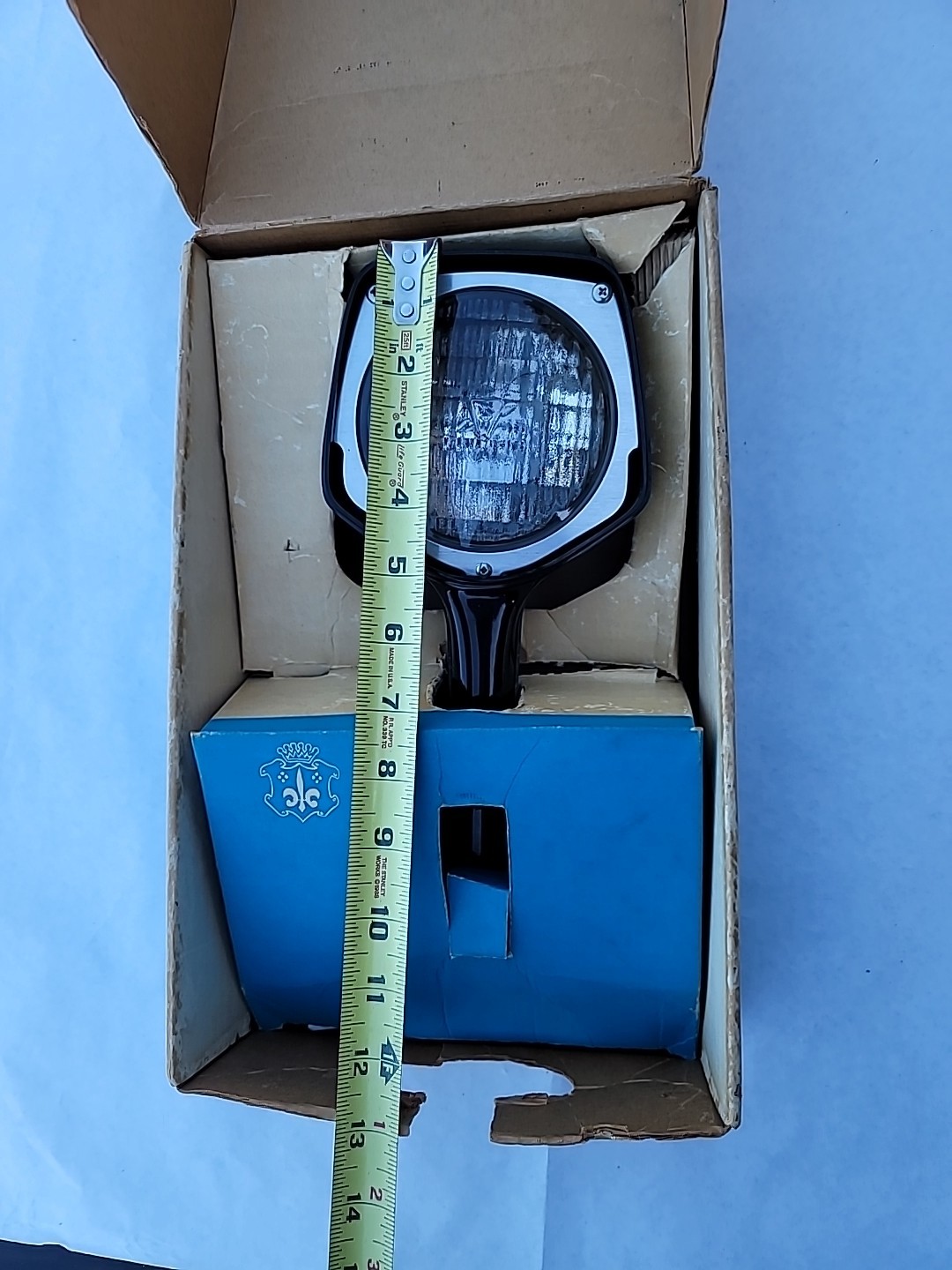 Korv-Air Movie Light Featuring Sylvania Sealed Beam Movie LAMP VINTAGE EJ KORVET