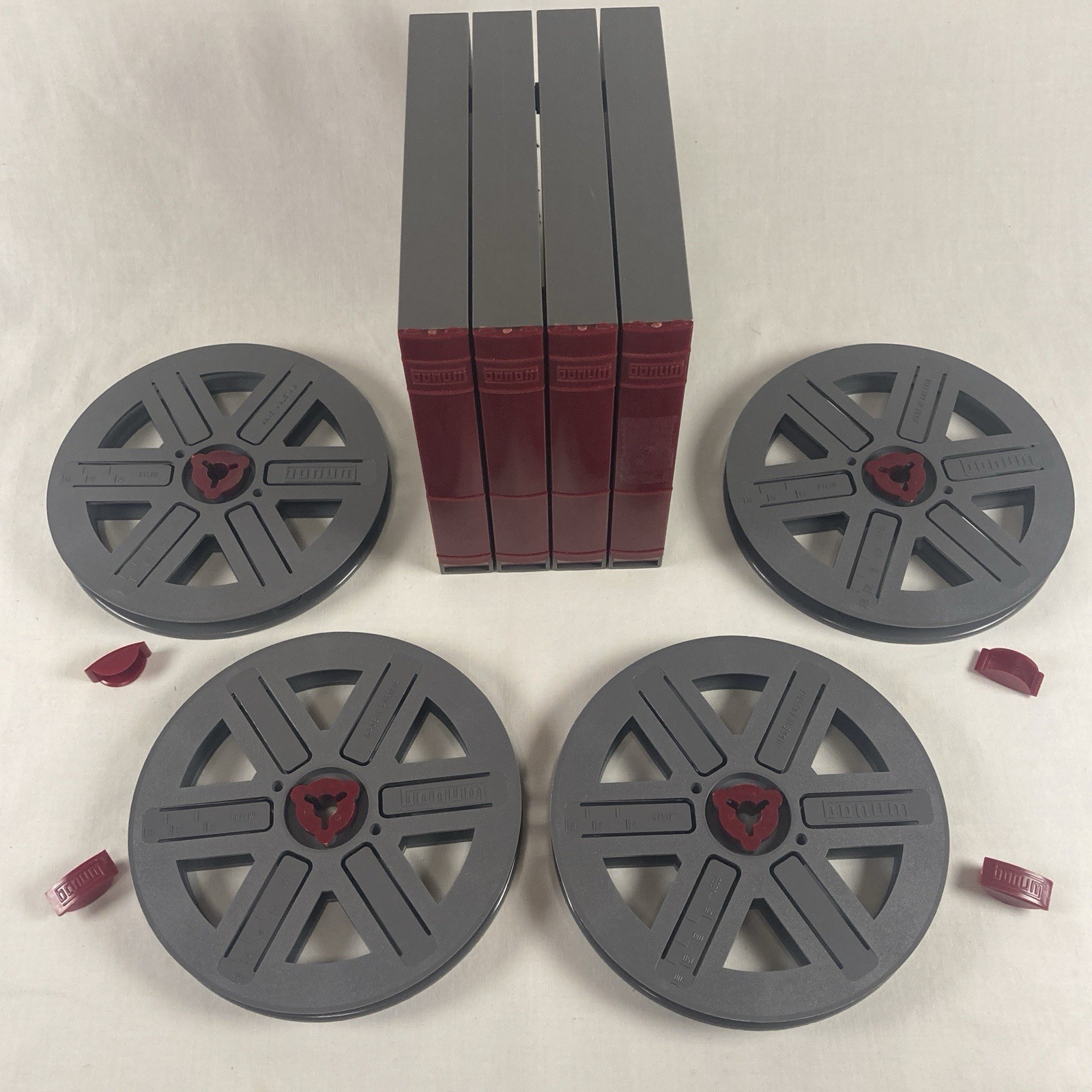 Bonum Lot of 4 Dual Super 8mm 200ft Auto Spool & Storage Container Adapter Clip