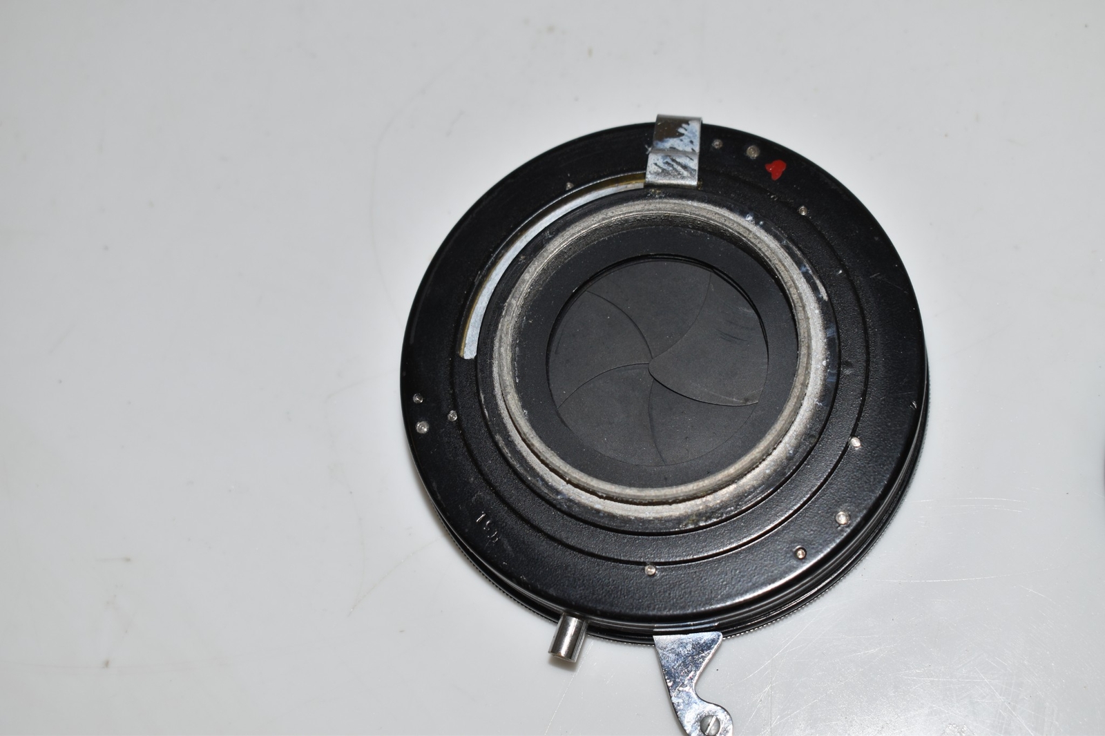 ^^ Ilex Optical Company No. 3 Universal Shutter (FEA11)
