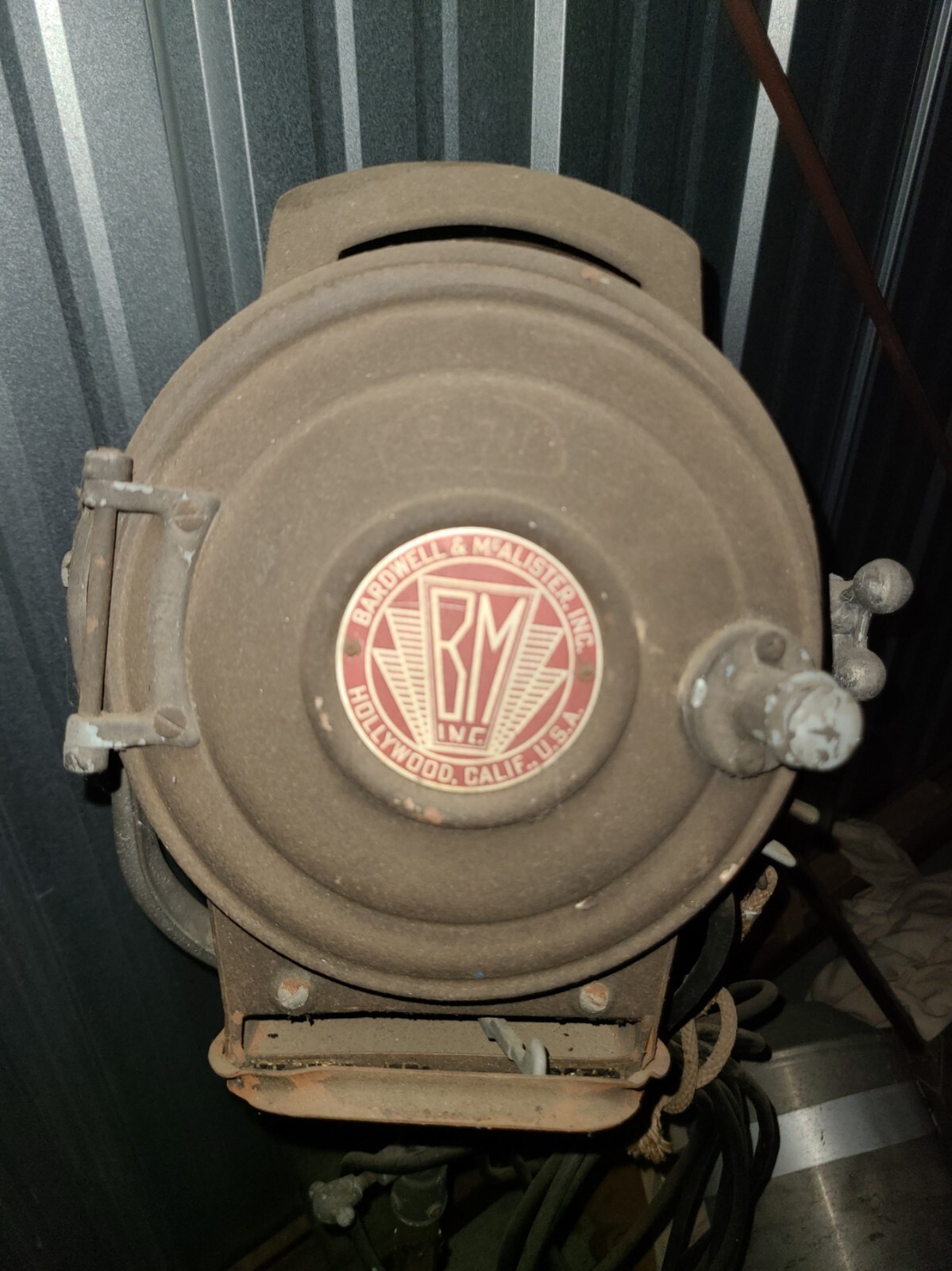 Old Hollywood Movie Studio Light – Bardwell & McAlister, Inc. FREE LOCAL PICKUP