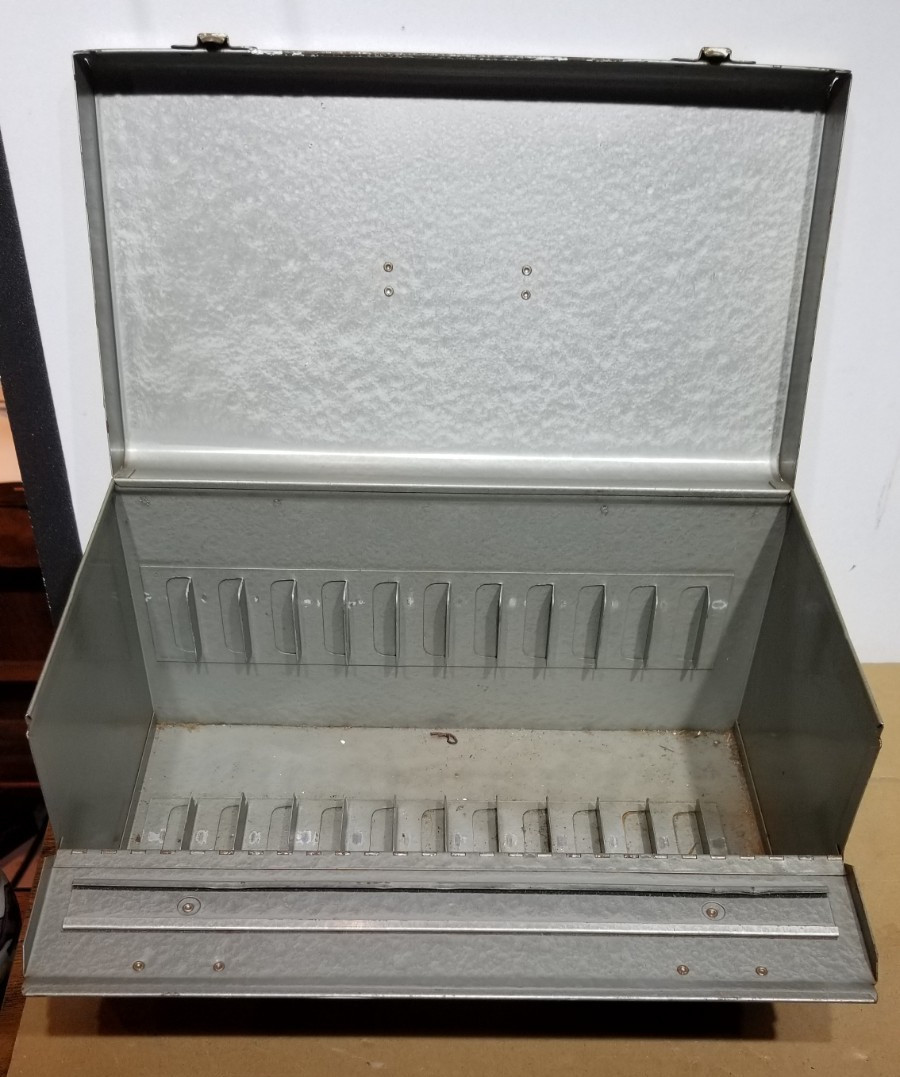 Vintage Metal Film Reel Storage Case 16mm 7″ x 12 storage