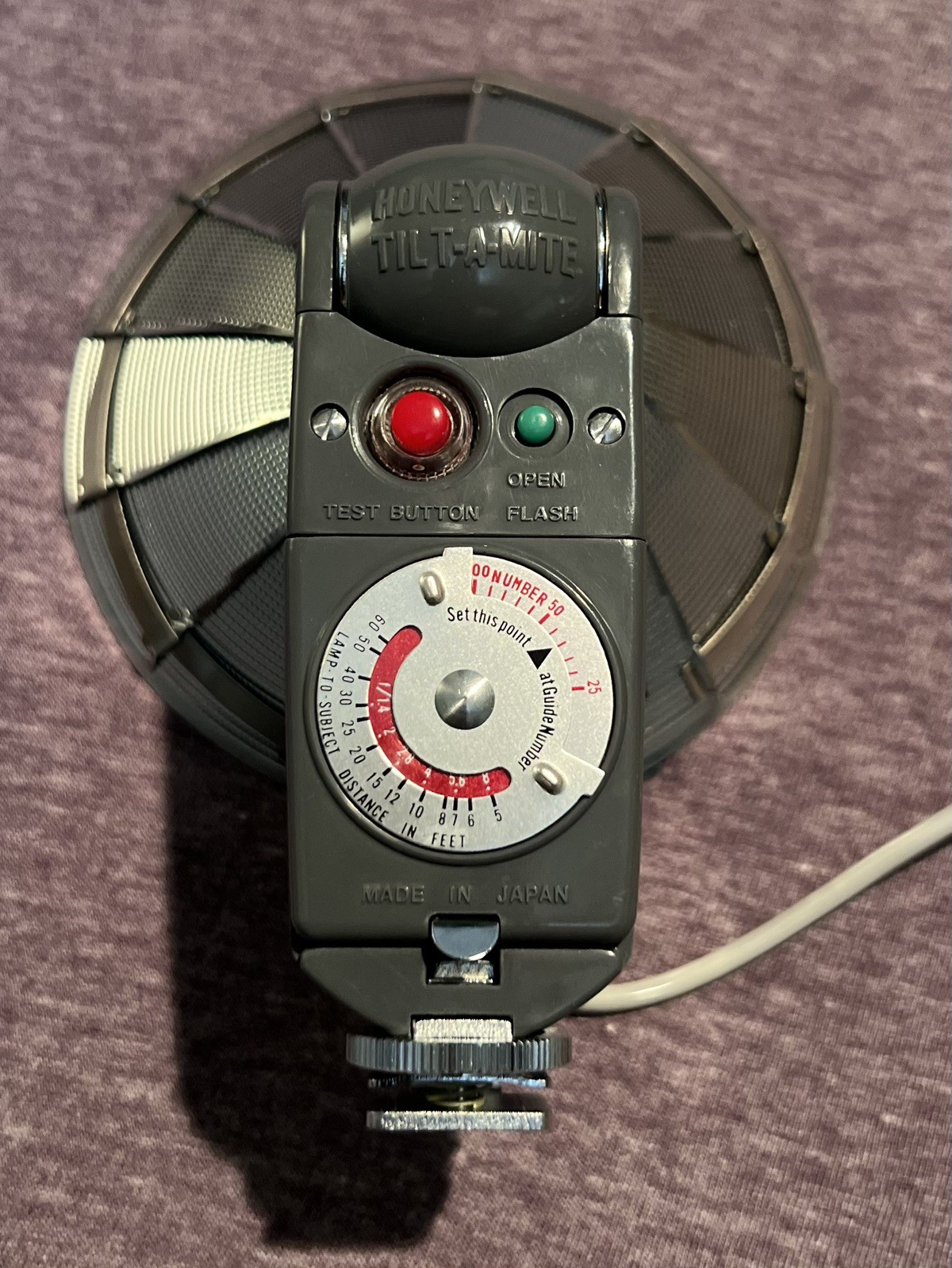 Honeywell Tilt-A-Mite Flash Unit Collapsible Fan Style Vintage Camera Pentax