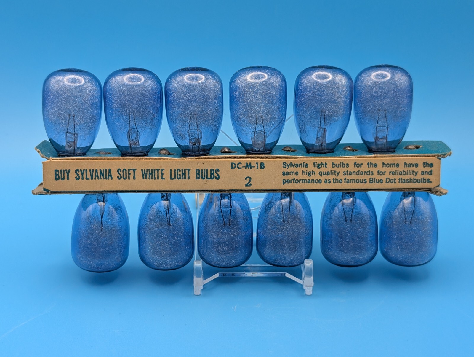 Sylvania Blue Dot M2B Flashbulbs Vintage Box of 12 Blue Bulbs