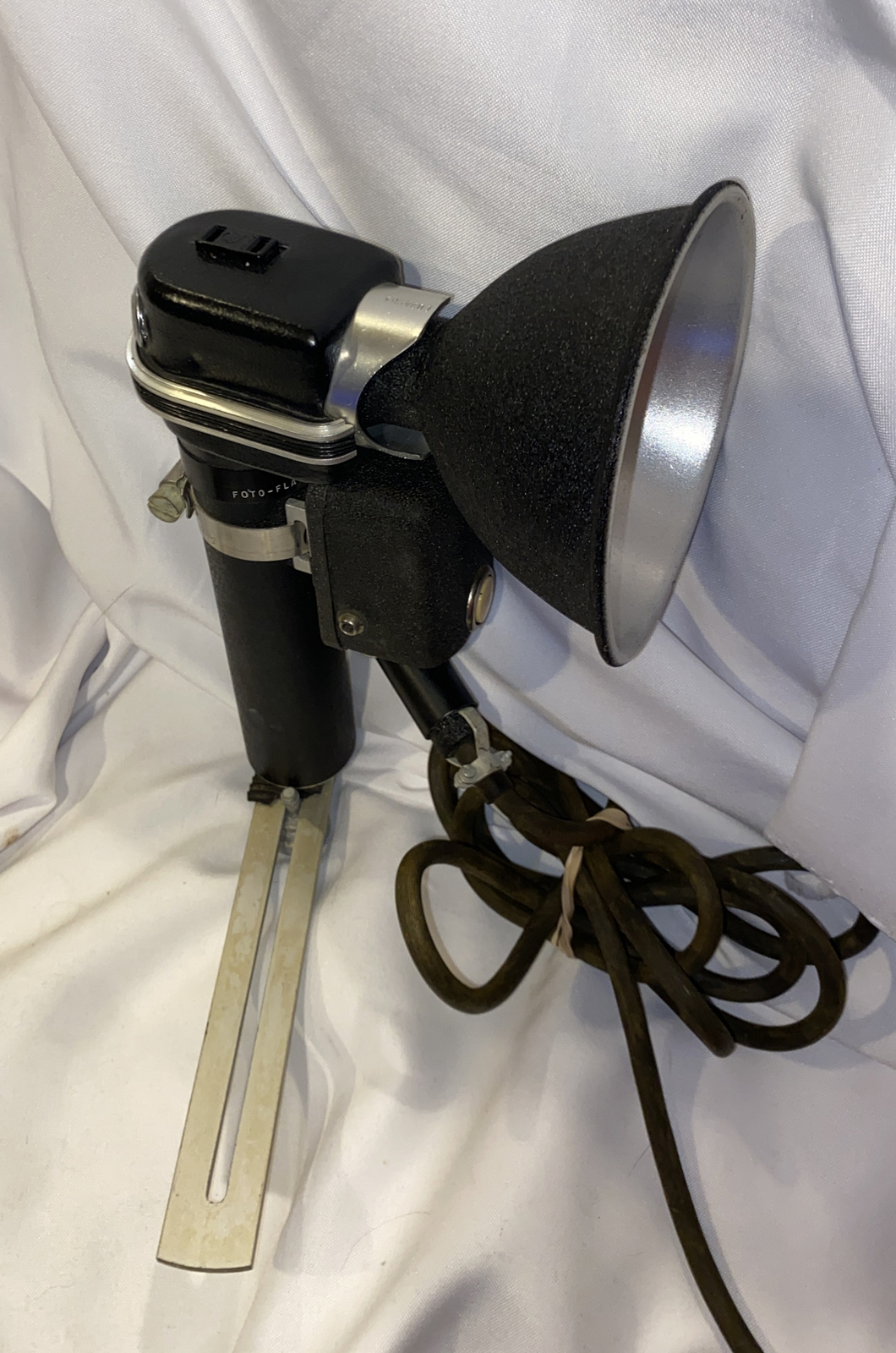 Vtg Foto Flash Co. Model 1 w/ Medical Flash Ring light + Reflector Flash *TESTED