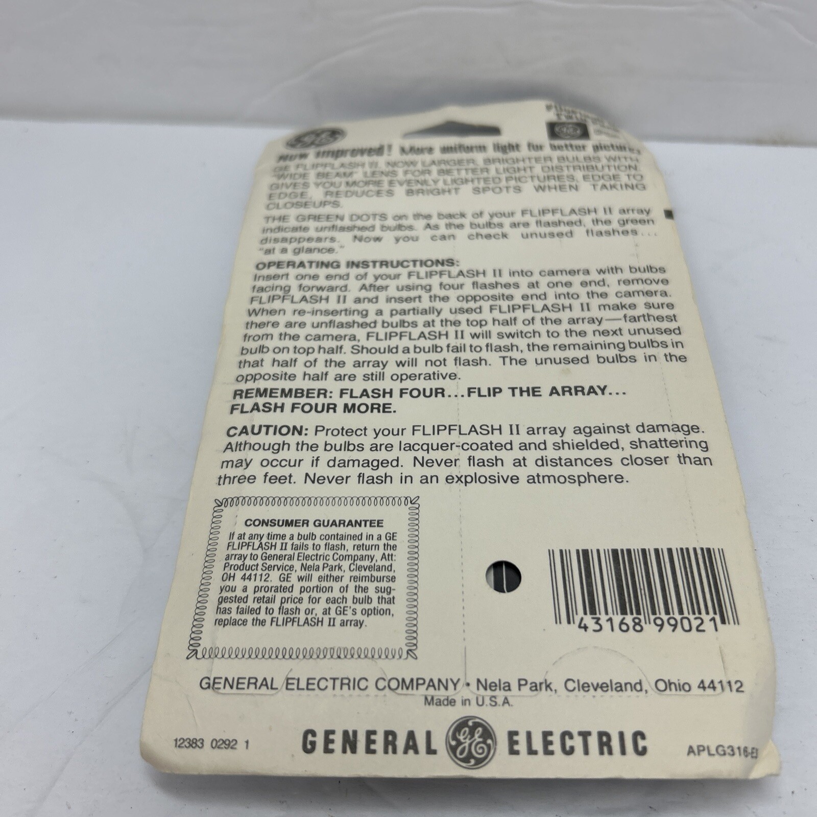 Ge Flip Flash II Twin Pack. New Old Stock