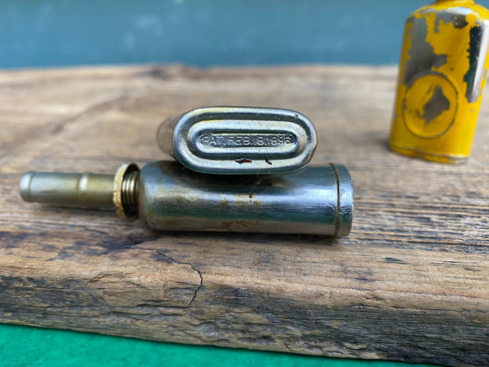 SET OF 3 OIL CAN TIN PROJECTOR NEEDLE OILERS FILMO BELL & HOWELL USA EMPTY