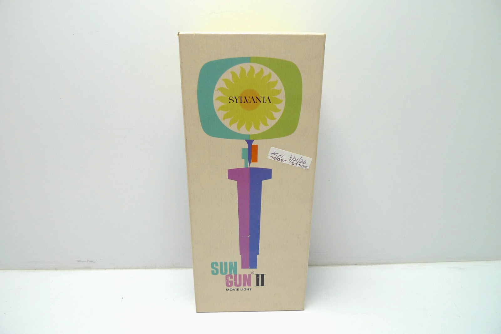 Sylvania Vintage Sun Gun II SG-55 Wired Movie Light w/ Documents