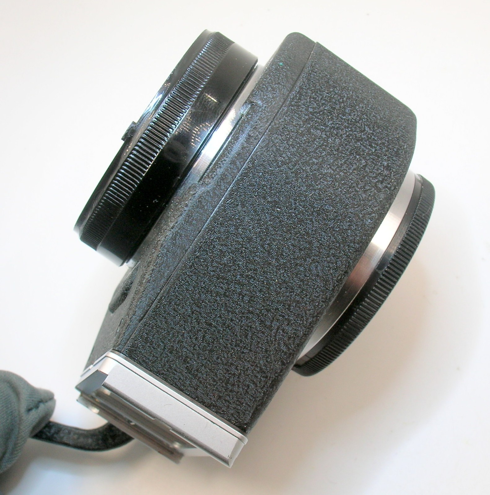 LEICA LEITZ WETZLAR VISIOFLEX PRISM FINDER FOR LEICA M CAMERAS- 11 0F 37
