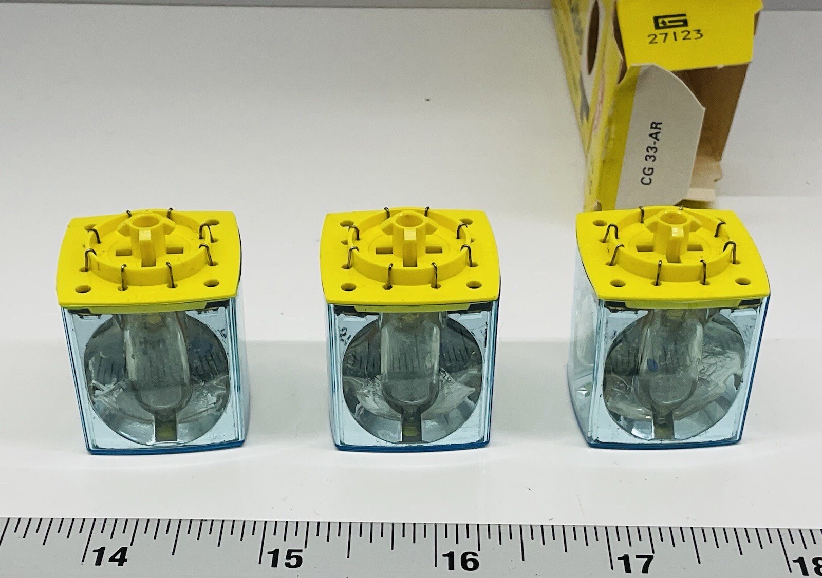 Vintage Pack of 3 GE General Electric FlashCubes Flash Cubes Camera