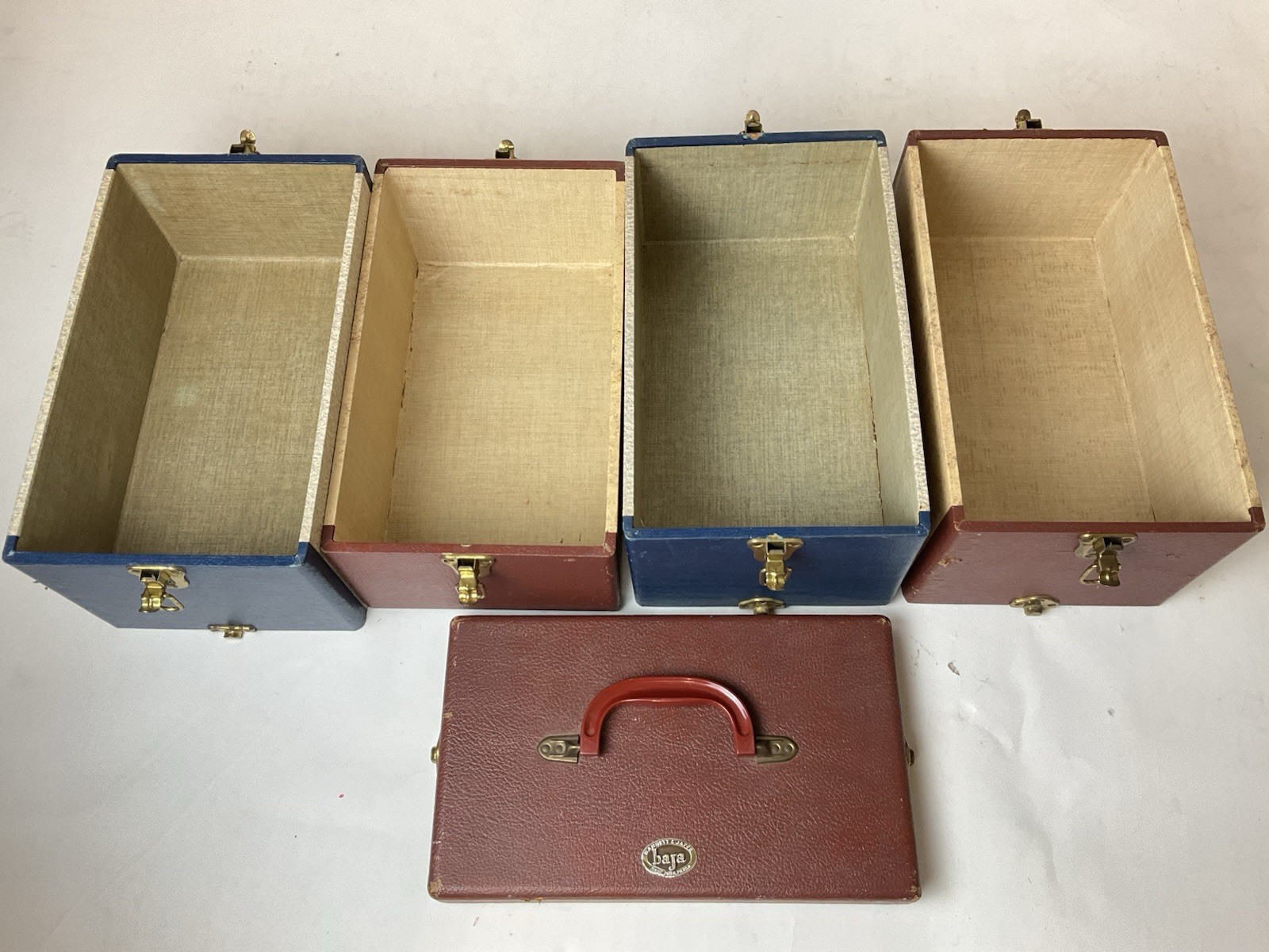 Vintage Barnett & Jaffe Baja Slide Carrying Case Red Blue 4 Level Stackable
