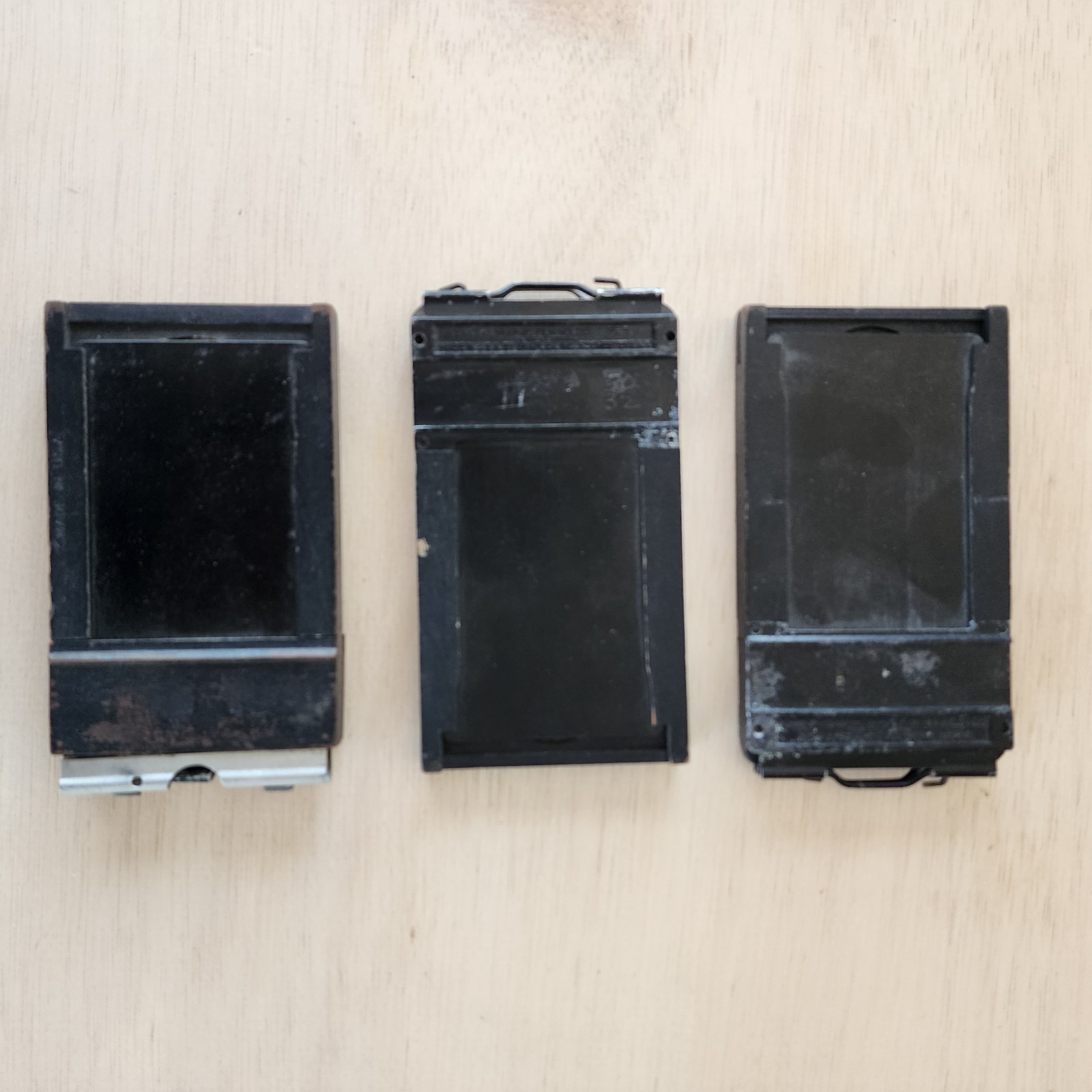 Lot of 3 Graflex 2×3 Graphic Film Holders Type V – Vintage – 1 Incomplete
