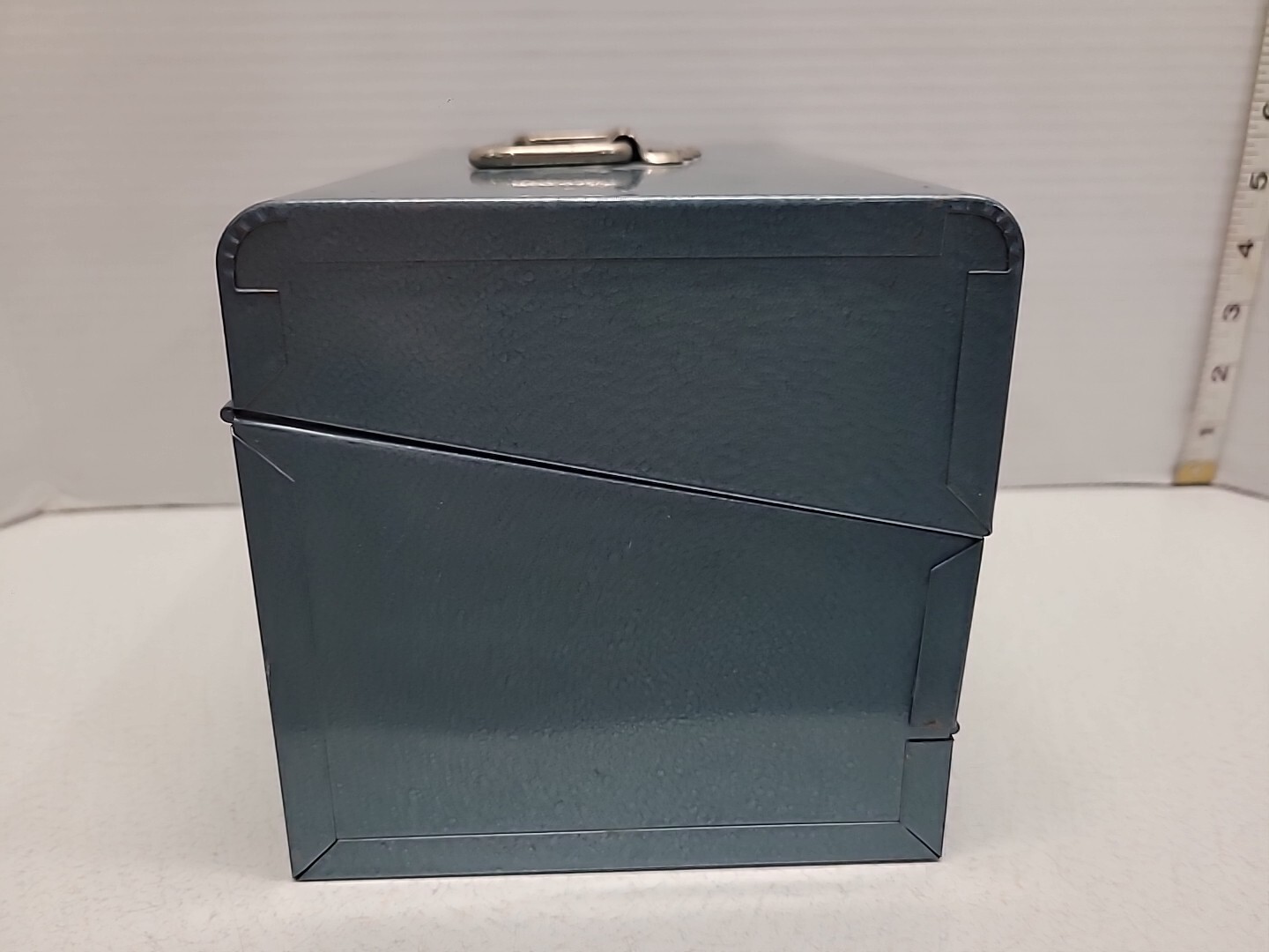 Vintage Logan De Luxe Movie Reel Chest Metal 6″ X 9″ Grey Blue With Handle