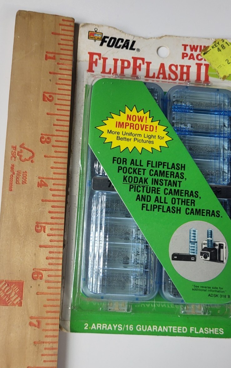 Vintage Unopened Package of Flip Flash II Flash Bars NOS – 16 flashes