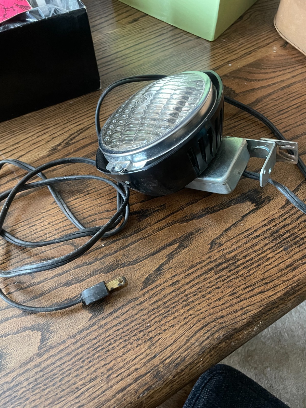 Topmount Cameralite 929 Acme Lite Movie Camera Light for Super 8 Cameras Vtg