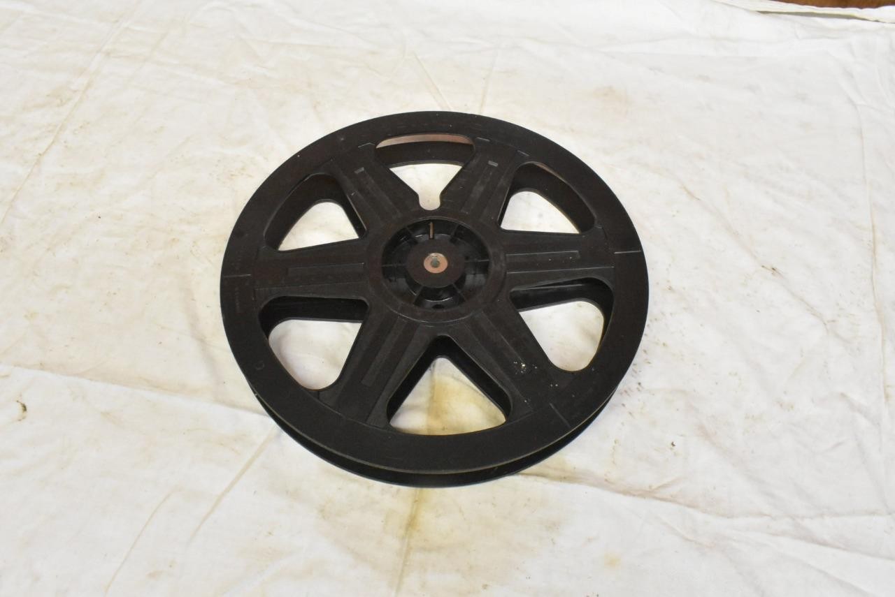 Lot of 4 Vintage 35 mm Movie Theater Film Reel Plastic 14.5″ Plio Magic