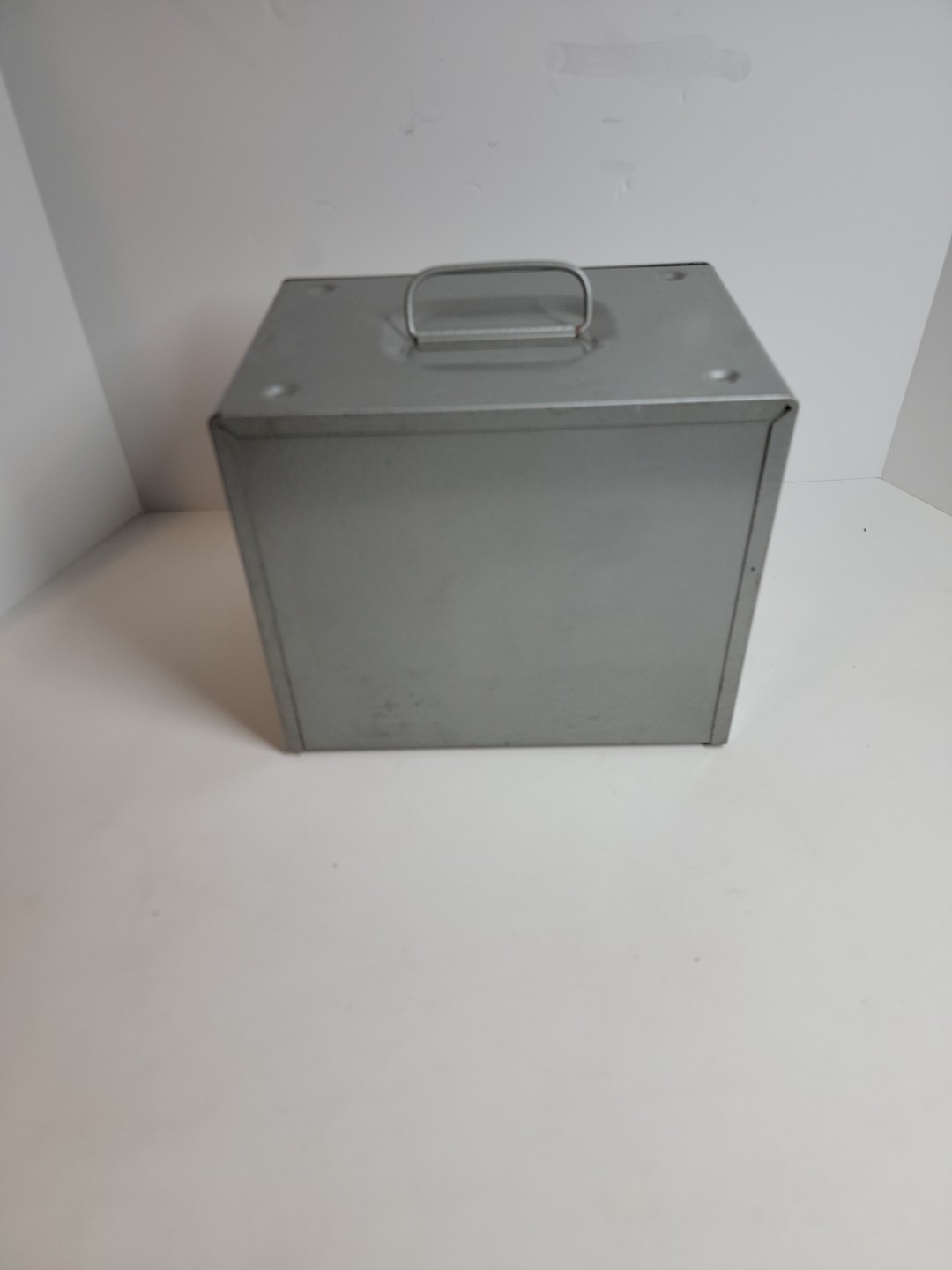 BRUMBERGER 8mm Movie Metal Storage Case with 5 Reels Vintage