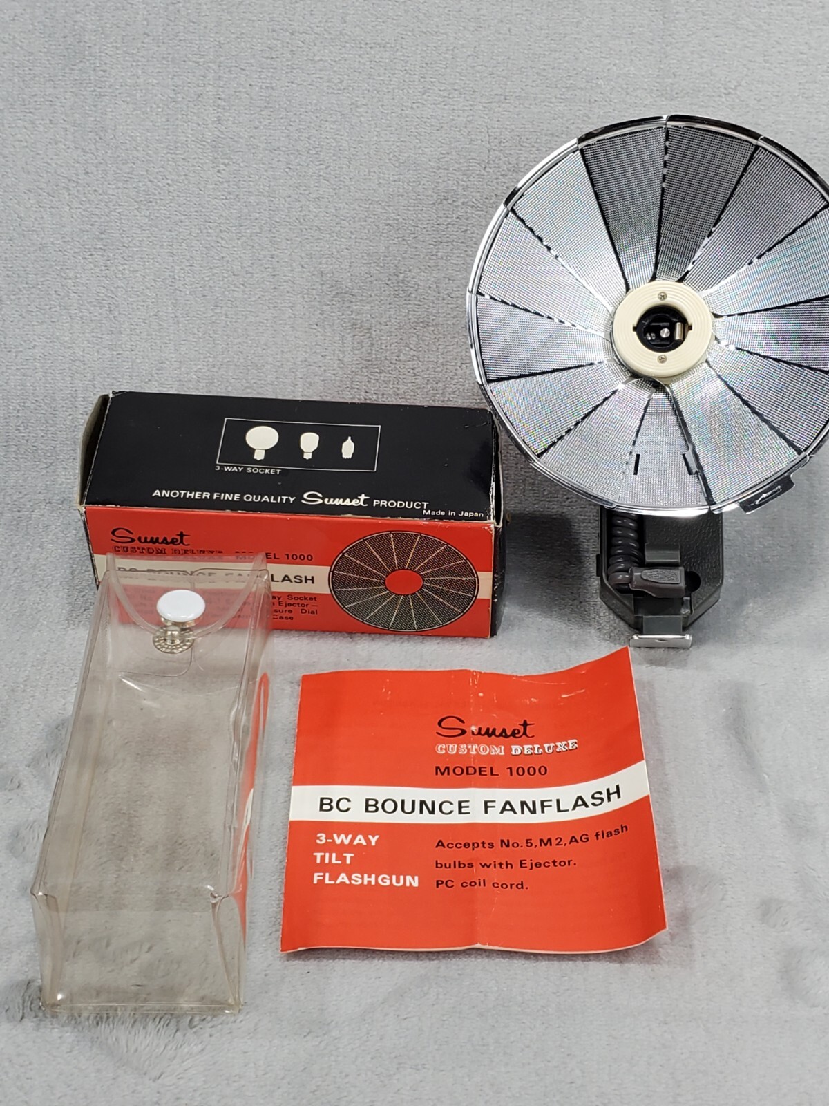 Vintage Sunset BC Bounce Fanflash Model 1000 Collectible Photography Light NOS