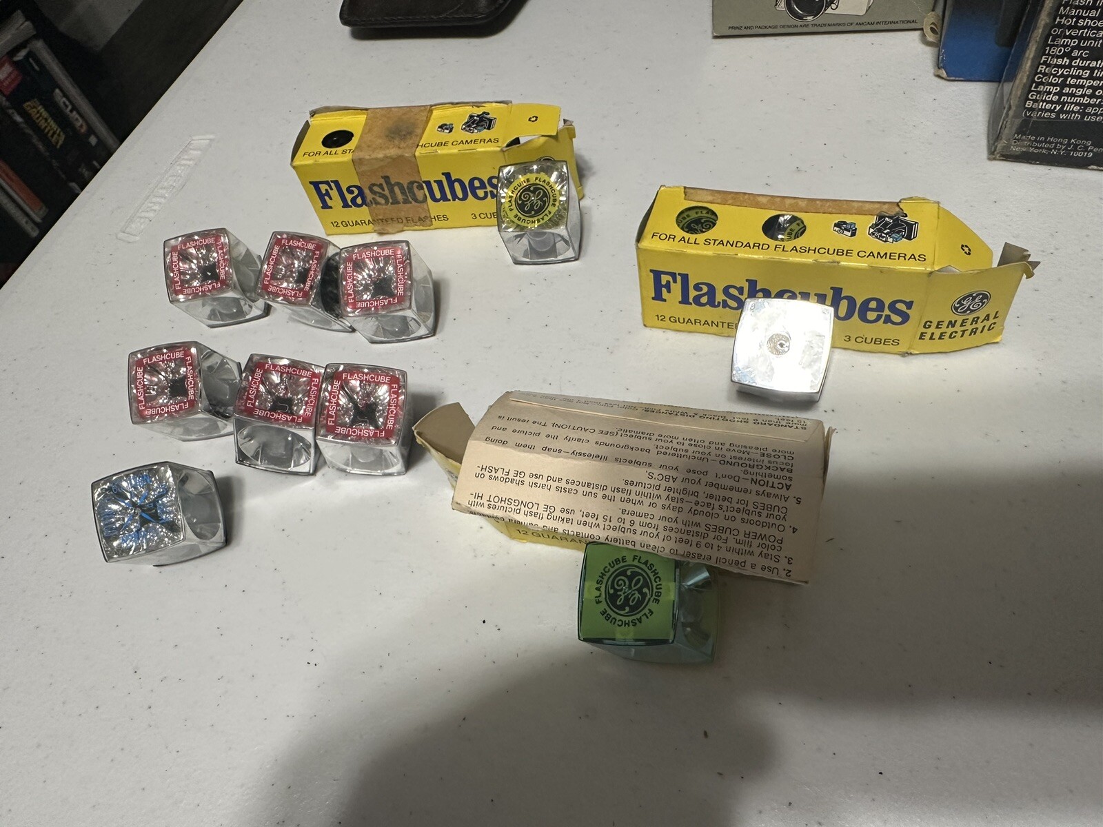 Lot Of 3 Vintage GE Magicubes General Electric Magic 3 Cubes 12 Flashes Untested