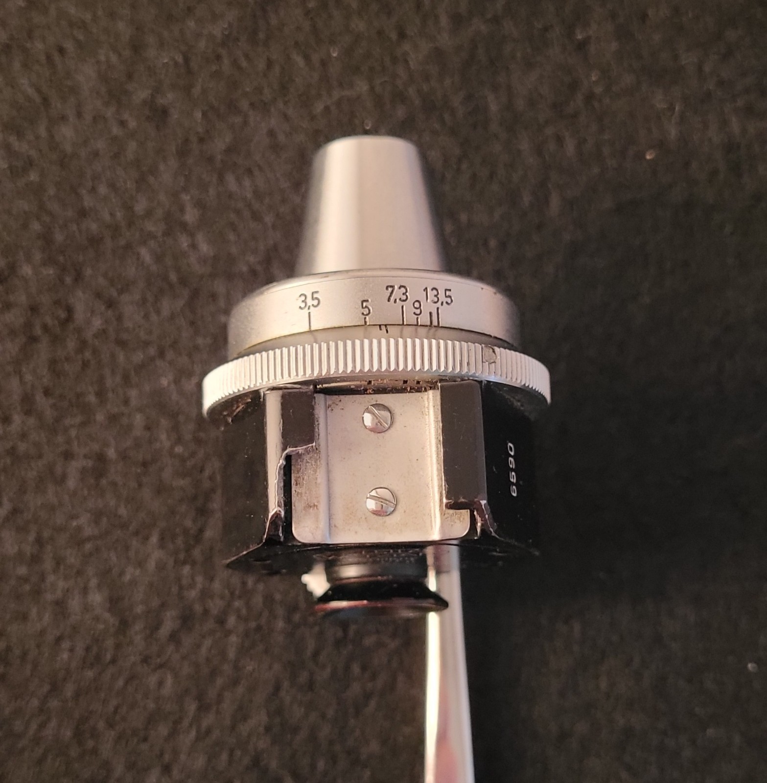 E.LEITZ WETZLAR BLACK UNIVERSAL VIEW FINDER FIT LEICA RANGEFINDER # 6590