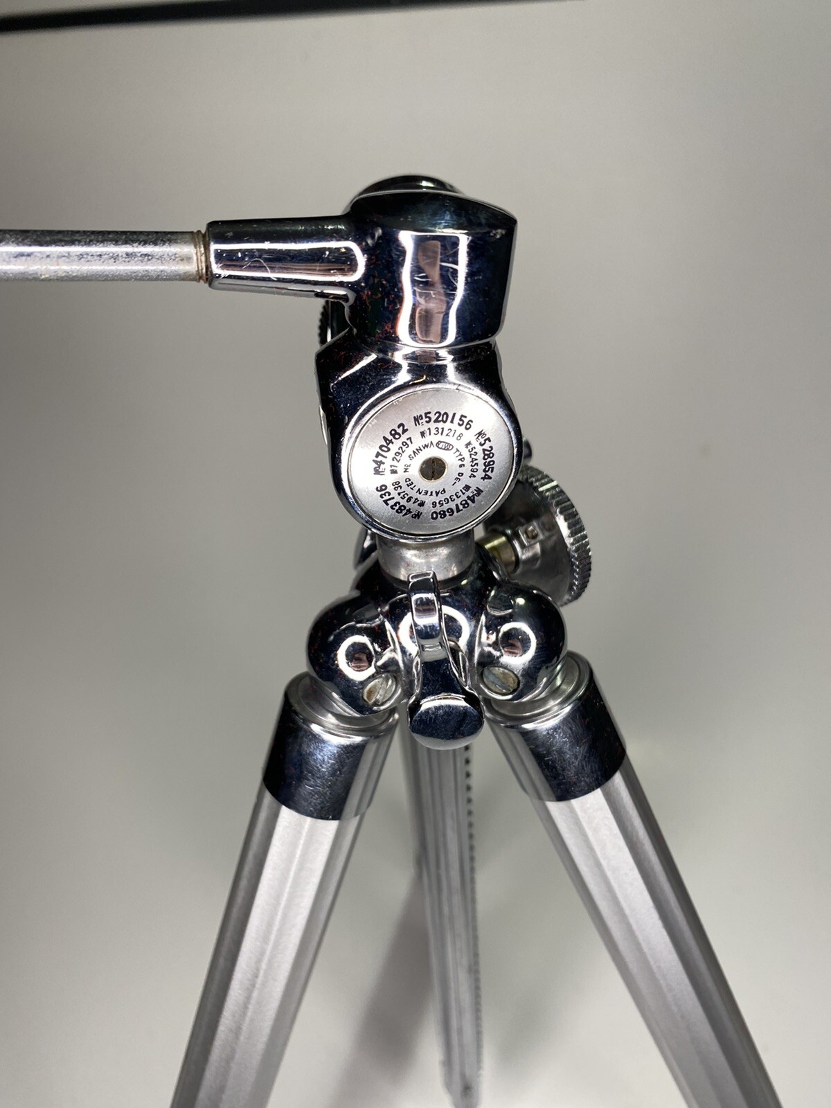 Vintage VIVO 9-Section Elevator Chrome Tripod w/ Pan Head & Case (B2)