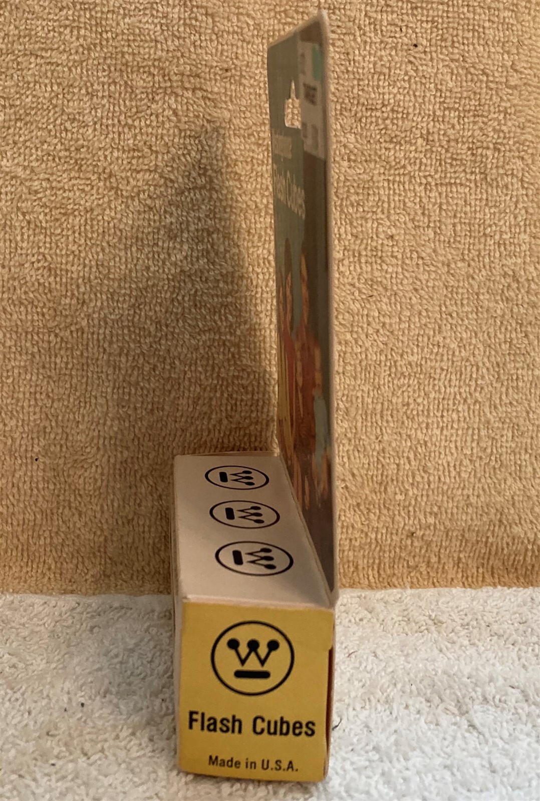 Vintage Never Used 3 Westinghouse Flash Cubes 12 Photos