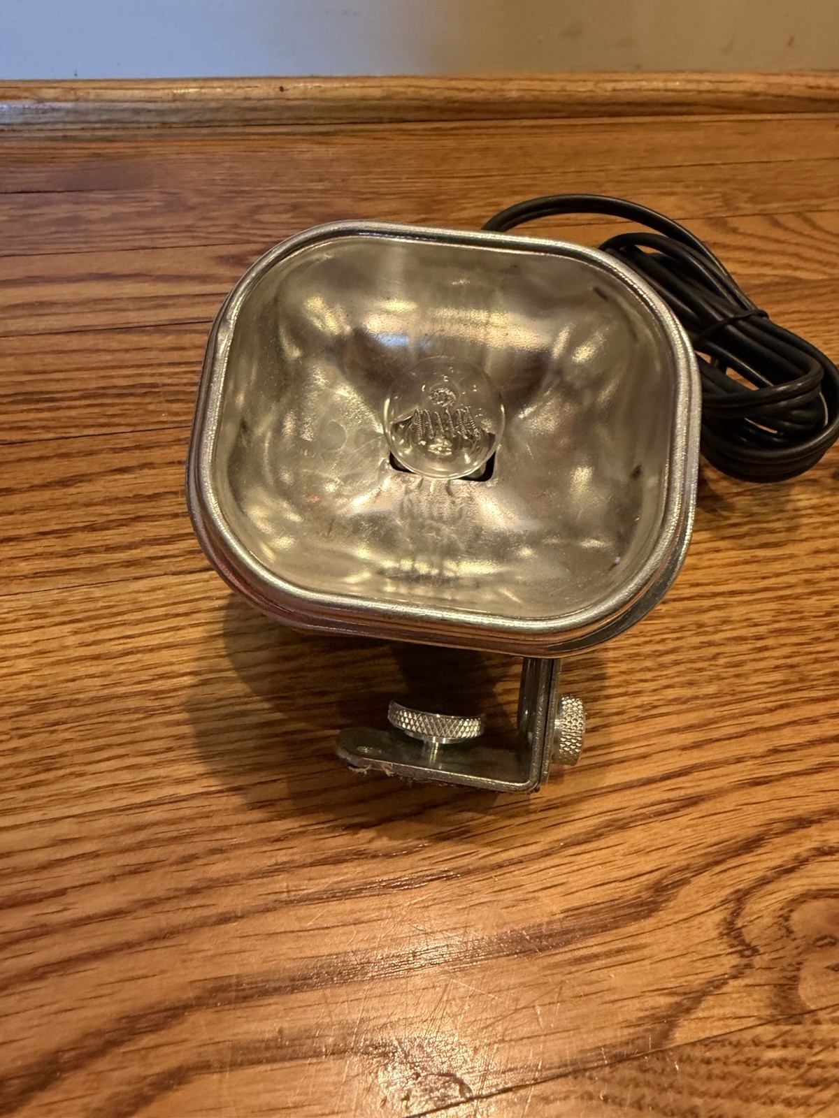 Vintage Cameralite Super 8 Movie Camera Light Type DVY 120V 650W Collectible