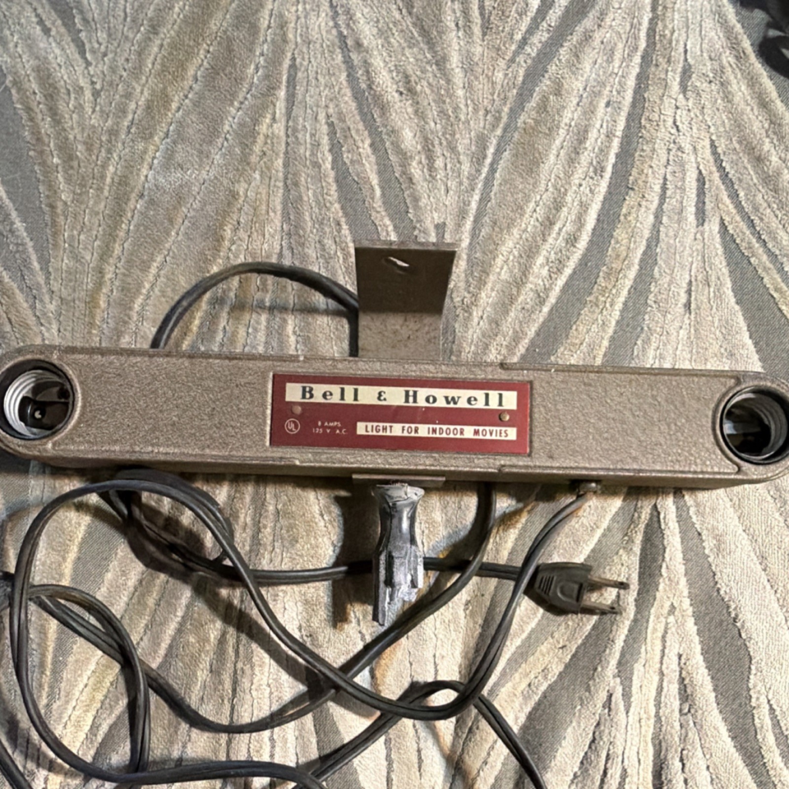 Bell & Howell Light for Indoor Movies 8mm 16mm Vintage Camera Accessory