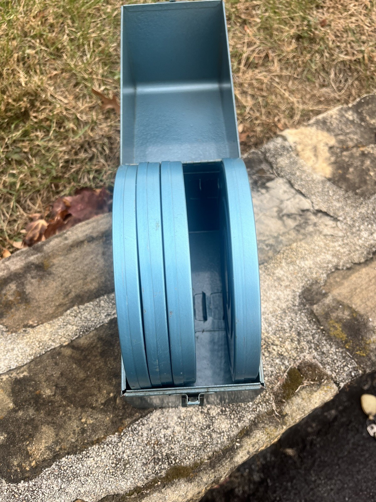 Vintage 8mm Film Reels Case Logan Roll-EZ 4 Reels in Metal Case Blue