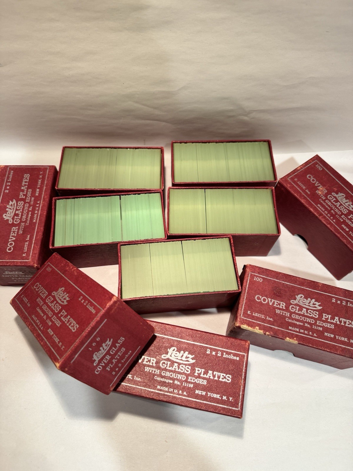 5 Boxes Of 100 Leitz Cover Glass Plates 2” X 2” With Ground Edges Cat. No. 15190