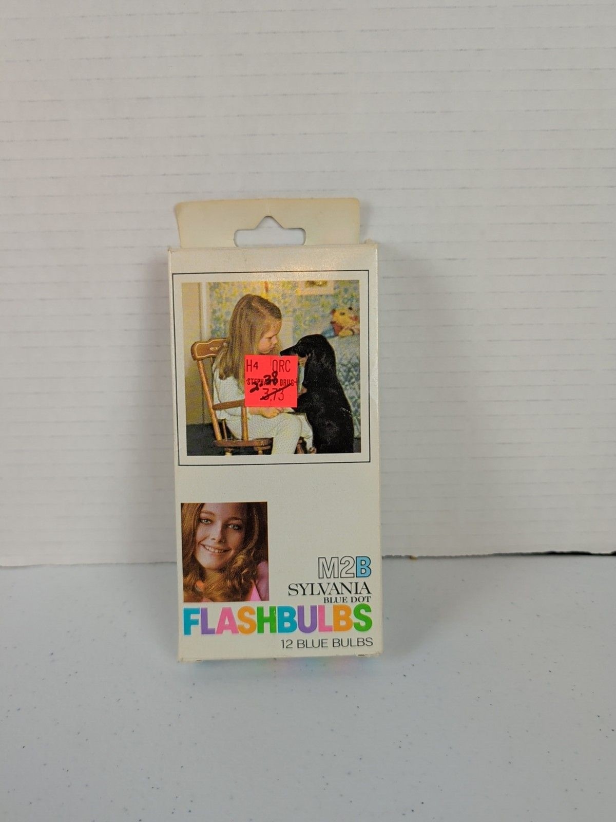 Vintage Sylvania Flashbulbs Blue dot M2B Full Box New Old Stock