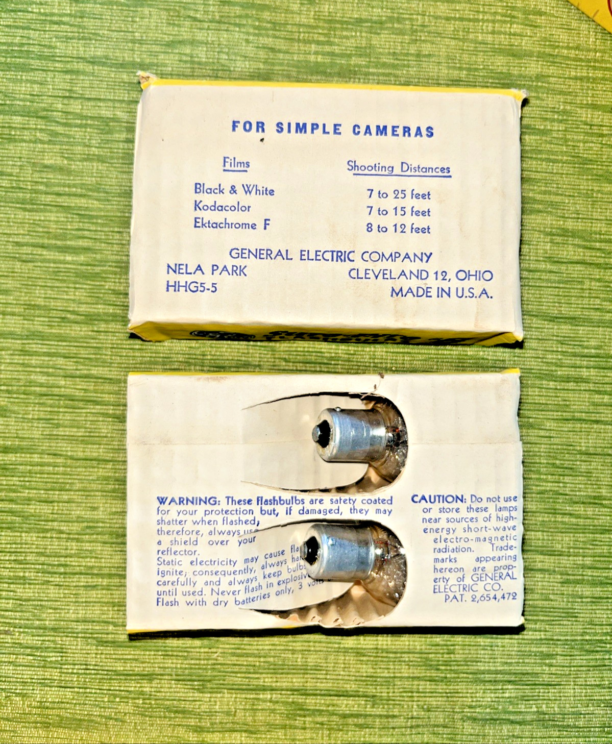 General Electrics Sure-Fire #5 Flash Bulbs for Vintage Cameras 8