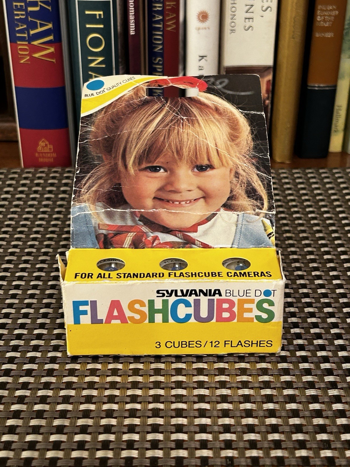 Sylvania Flash Cubes Blue Dot Flashcubes 3 Cubes / 12 Flashes NEW Vintage Camera