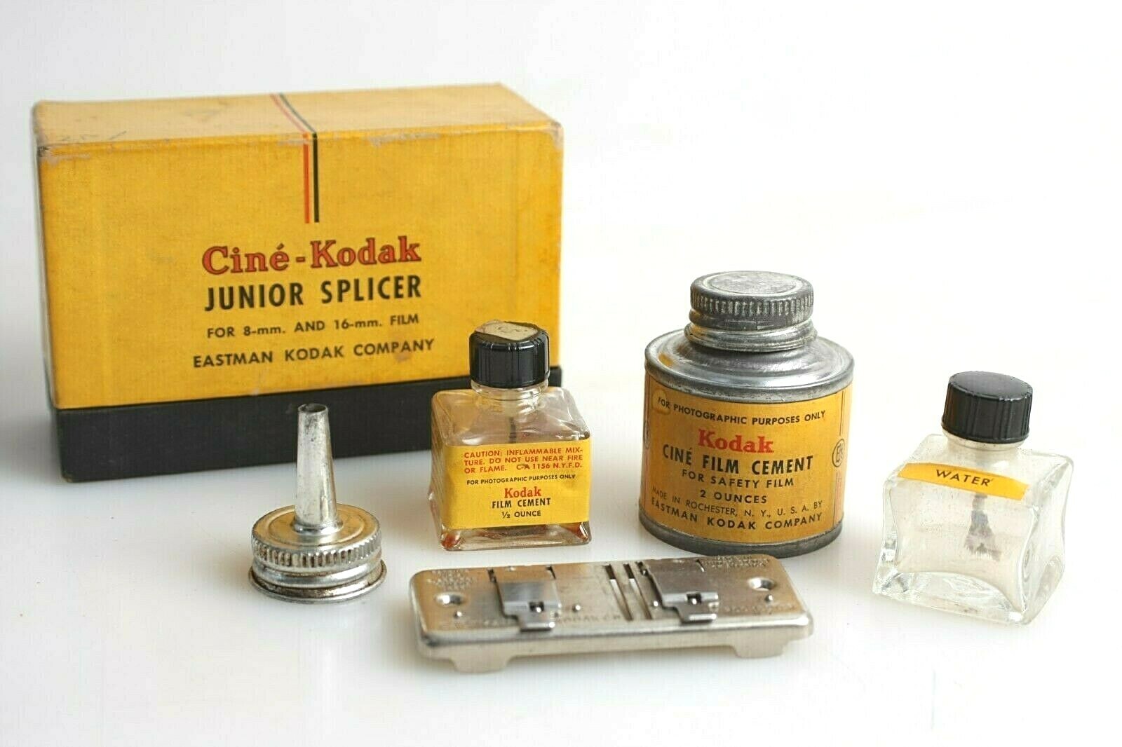 Cine-Kodak Junior Splicer Kit in Original Box – For Prop/Display