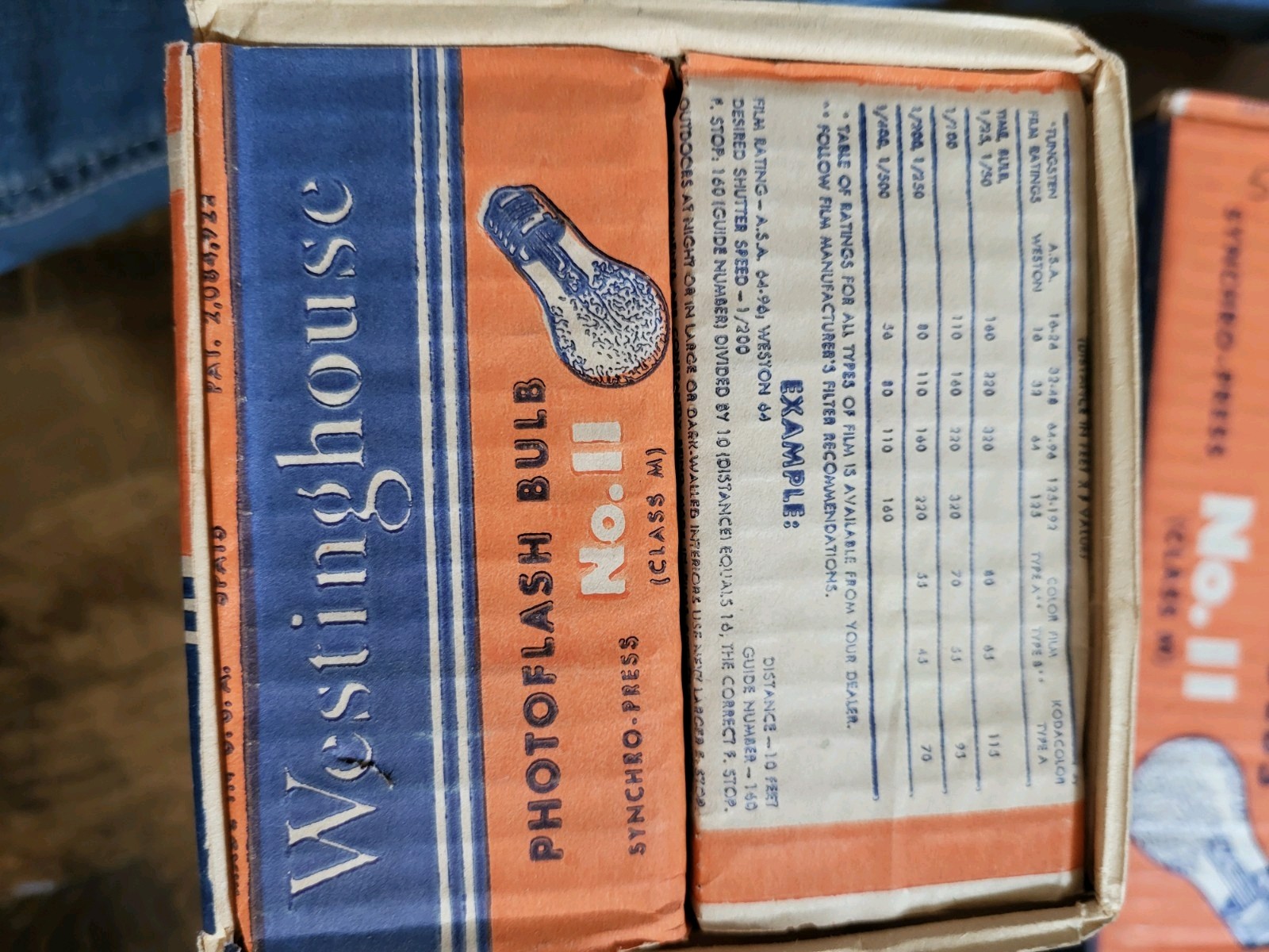 Westinghouse Photoflash No. 11 Class M 3- 8 Pack